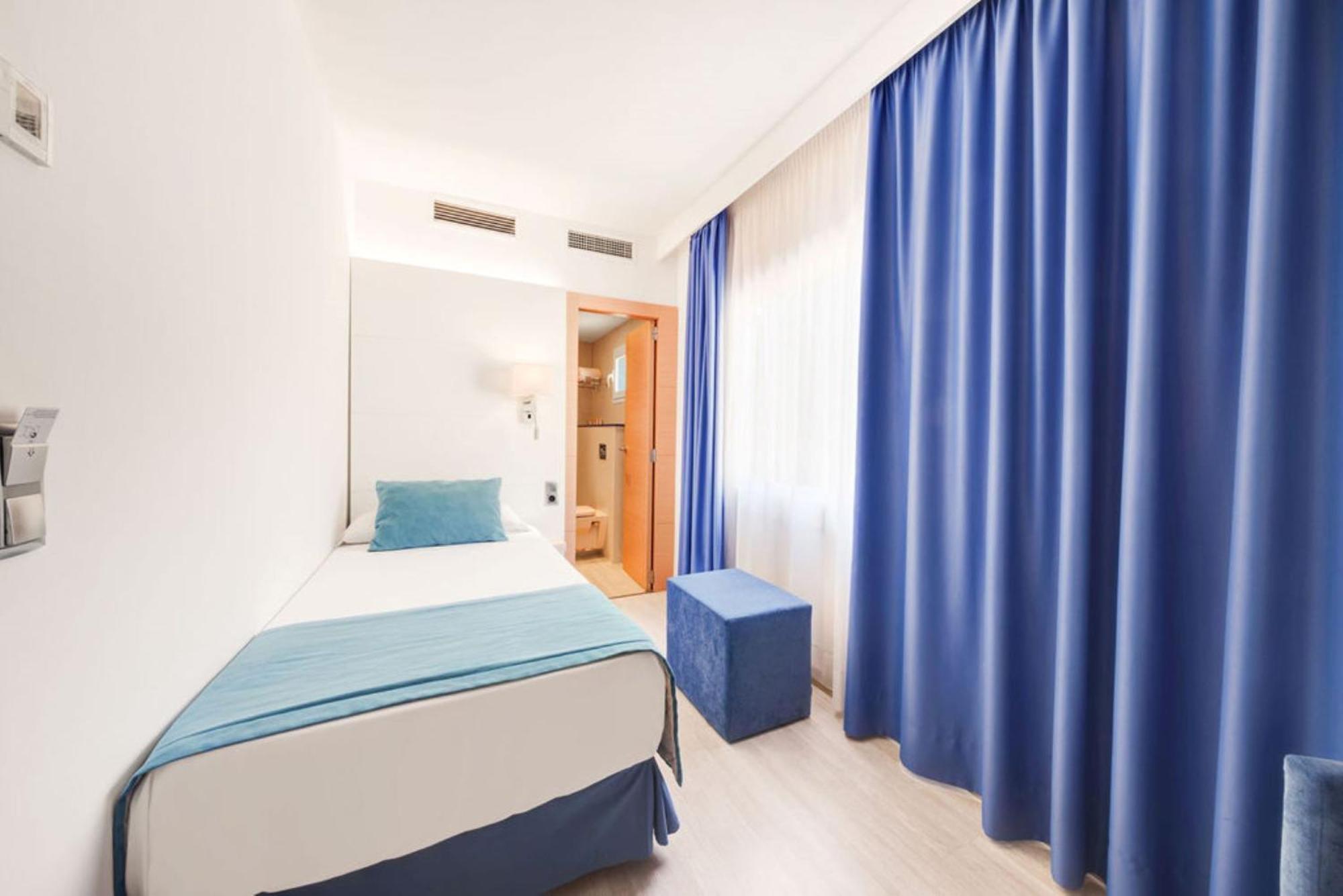 Agua Hotel