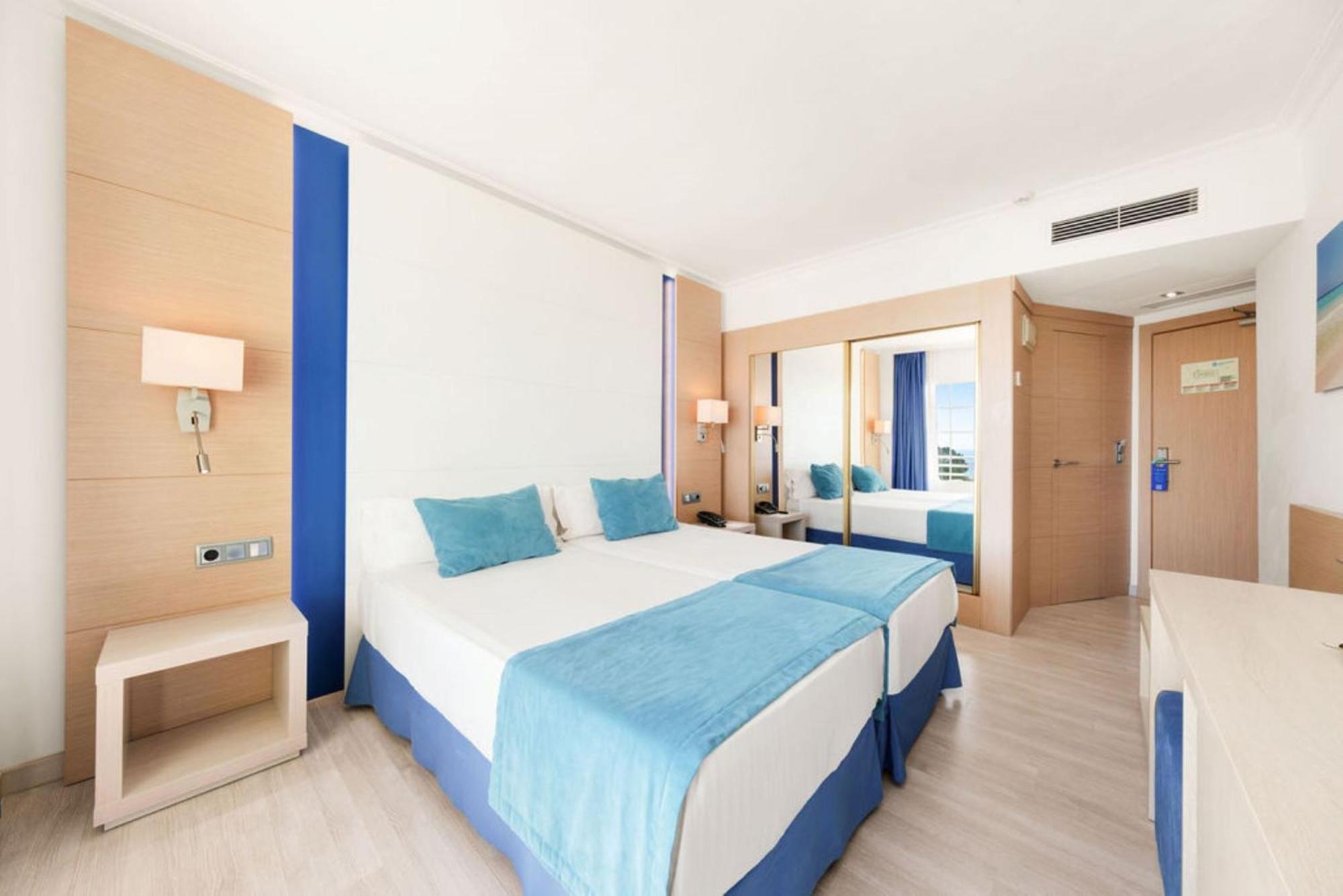Agua Hotel 4*