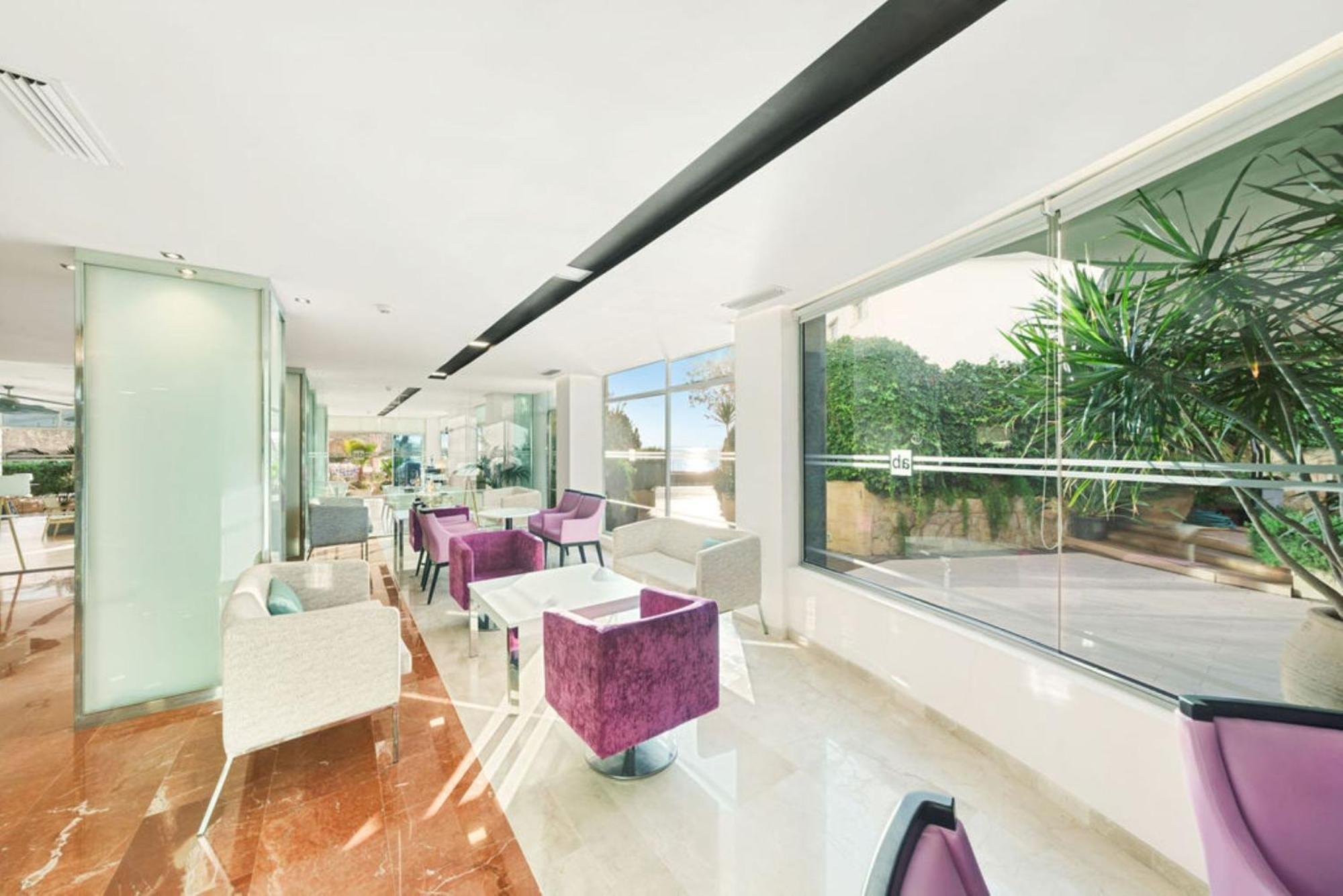 Hotel Agua 4*