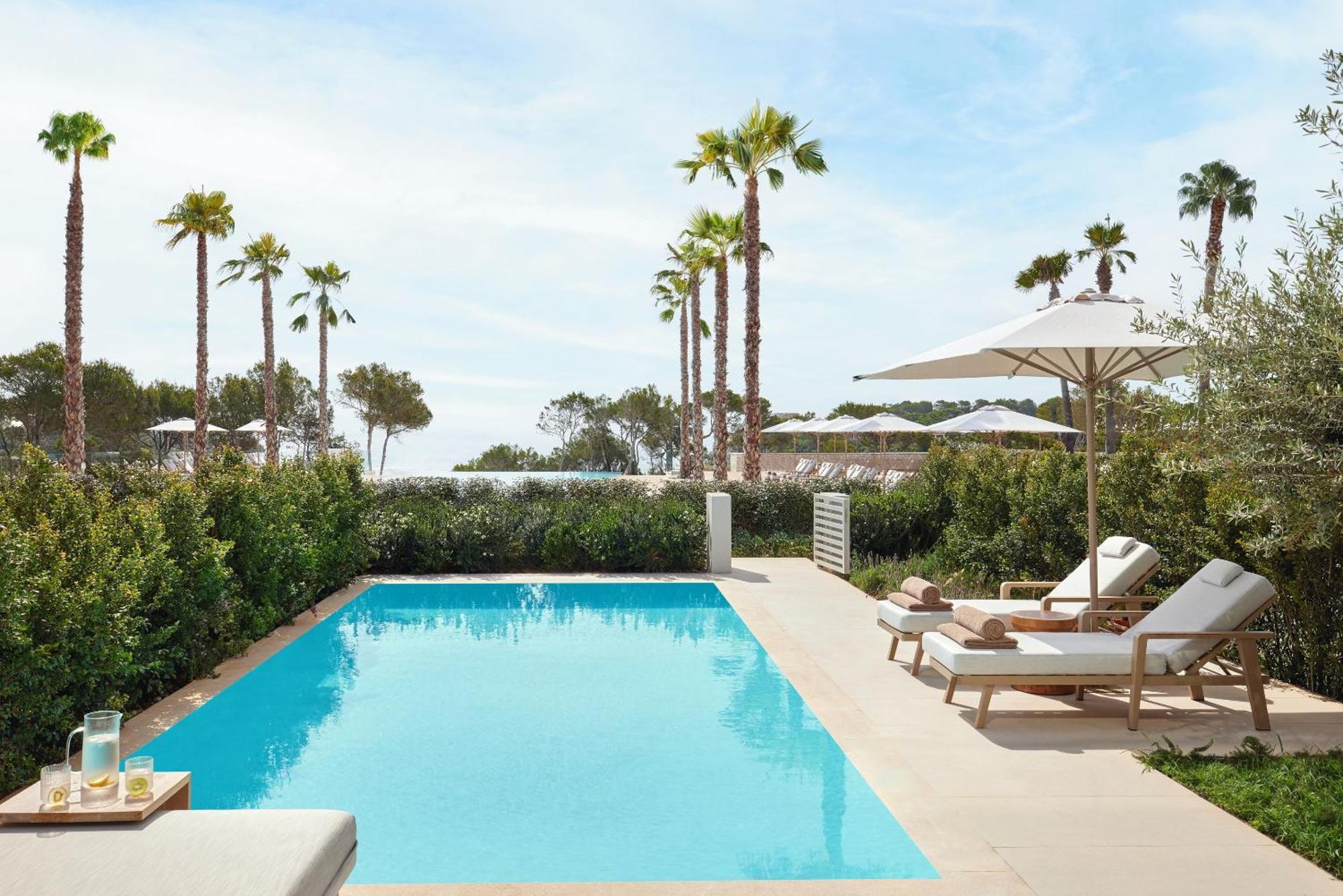Resort Ikos Porto Petro