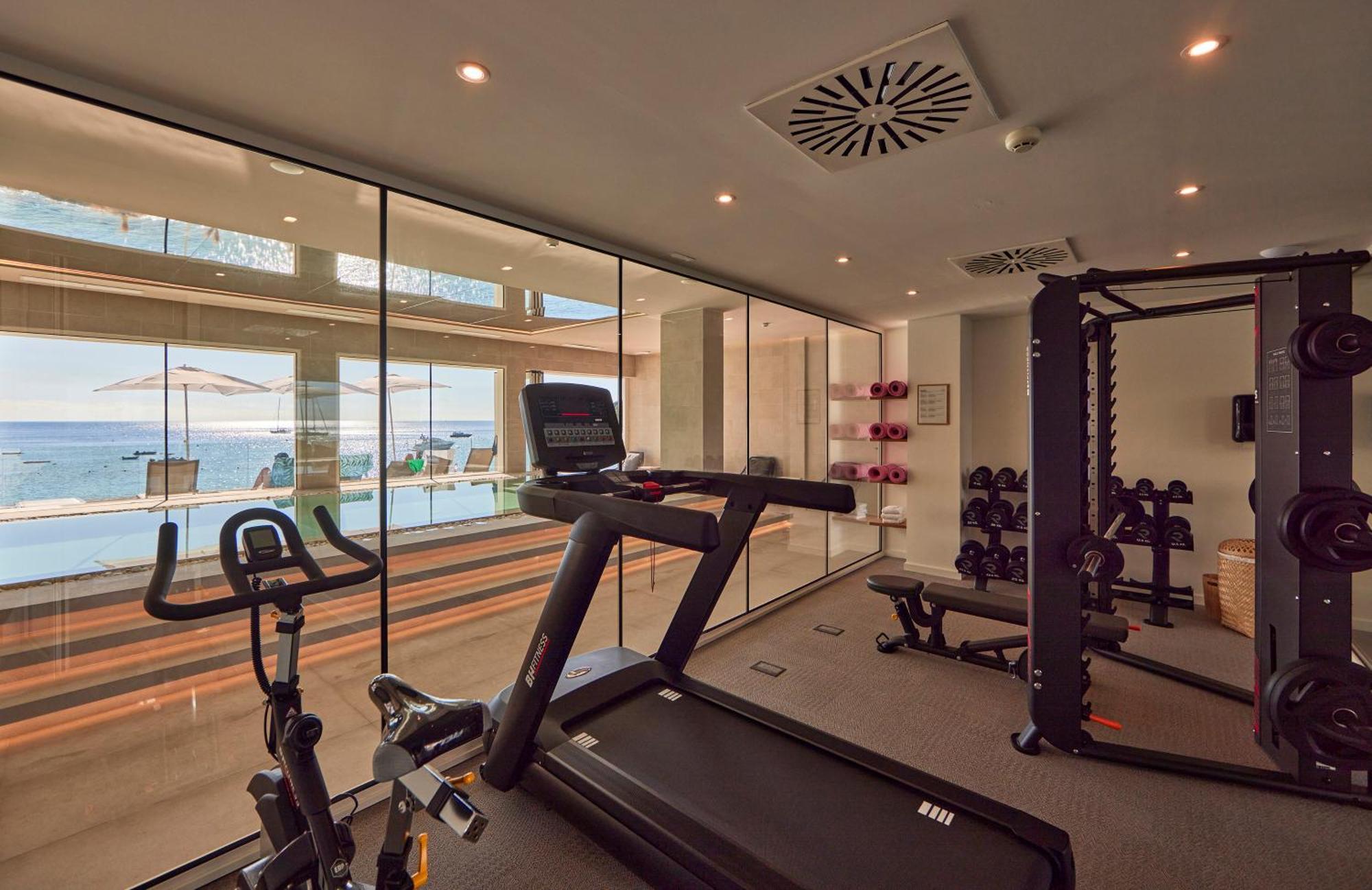Universal Aquamarin 4* Sant Elm