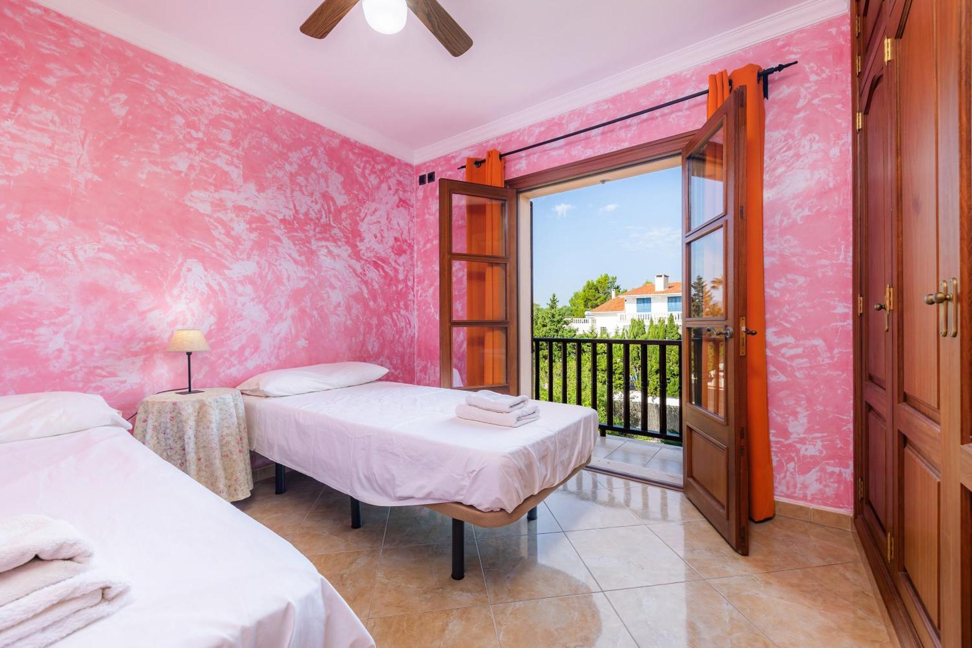 Holiday home Tosam Meiga
