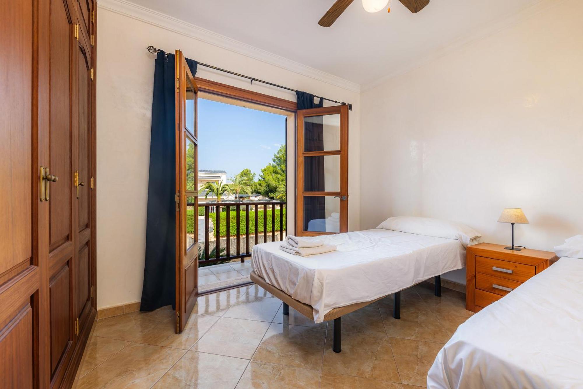 Holiday home Tosam Meiga