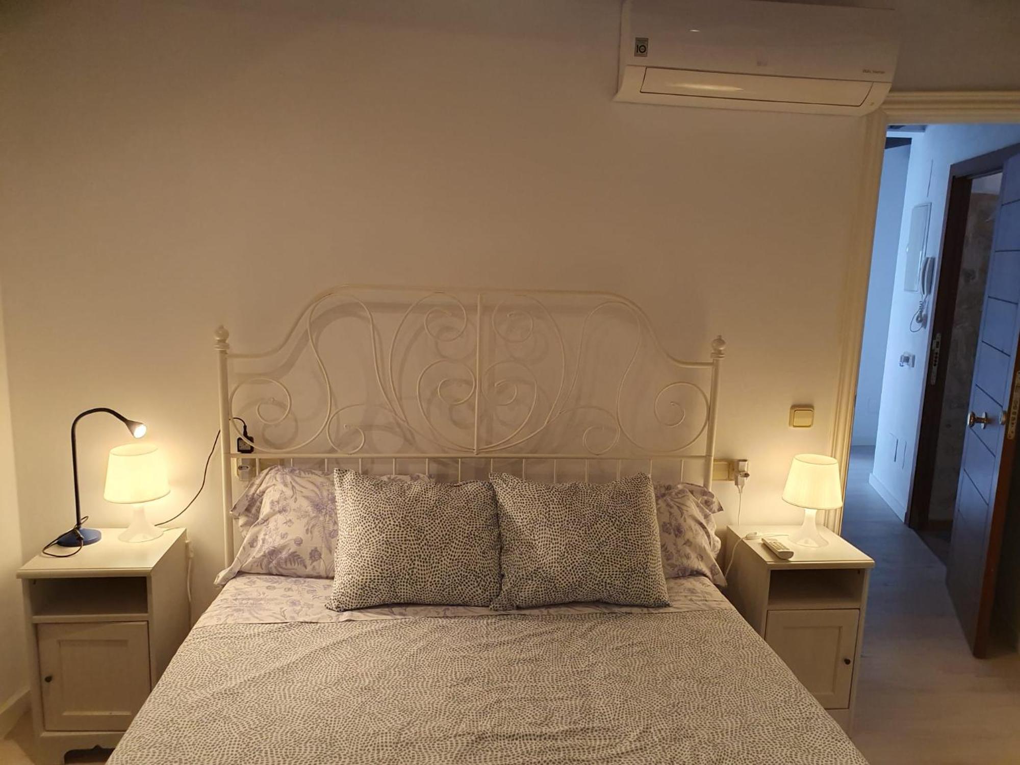 Edificio Duplex Roses Apartamento Moscari