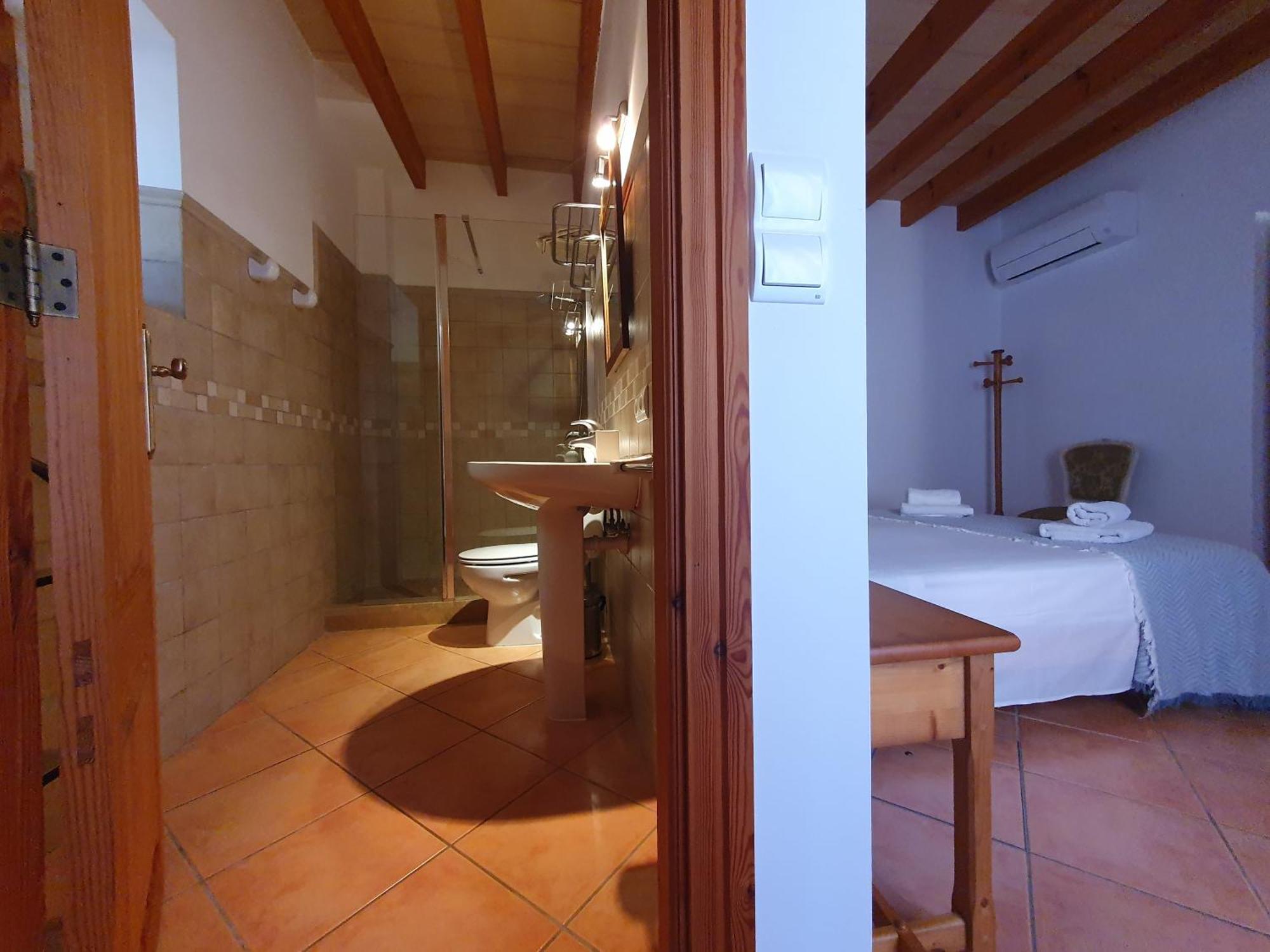 Rústica Con Piscina Cas Padrins De Villa