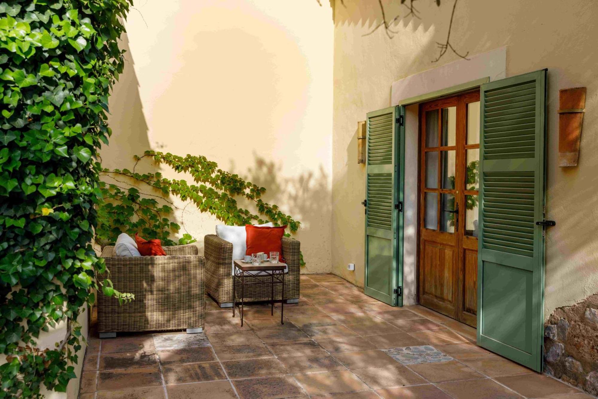 Coll Boutique - Adults Only Soller