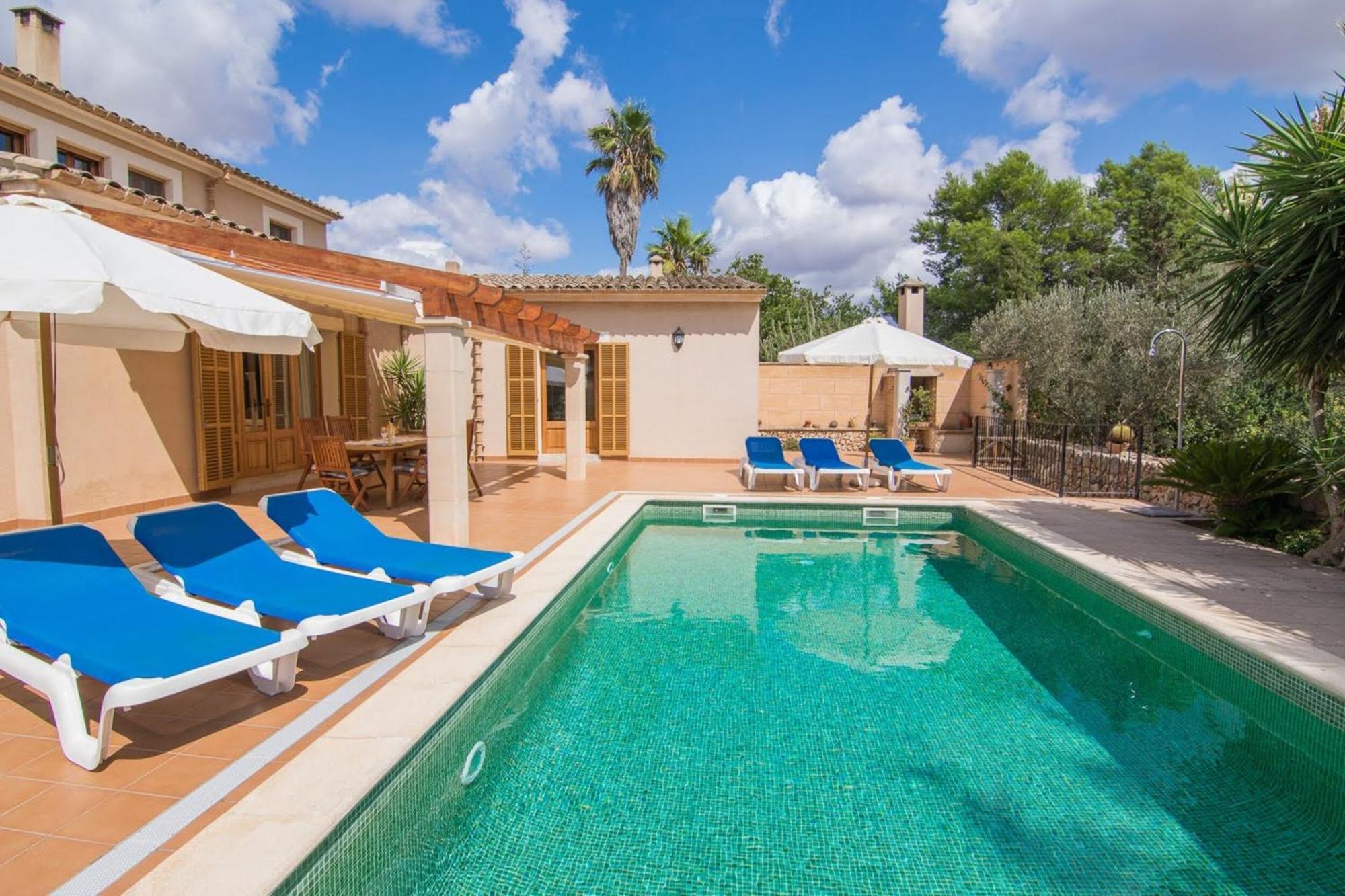 Villa Rústica Con Piscina Cas Padrins De Campos (Mallorca)