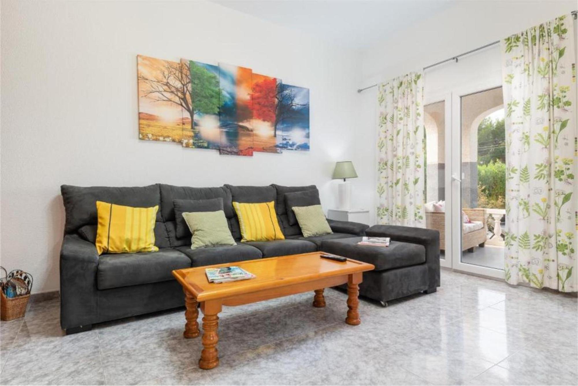 Navarro Villa *