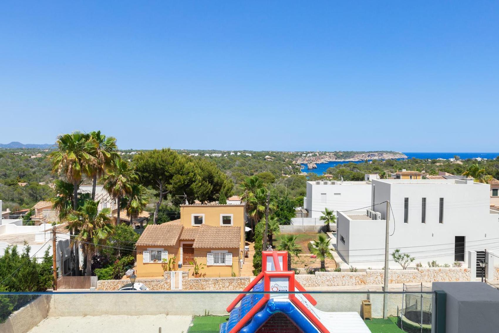 Pensión Hostal Cala Llombards *