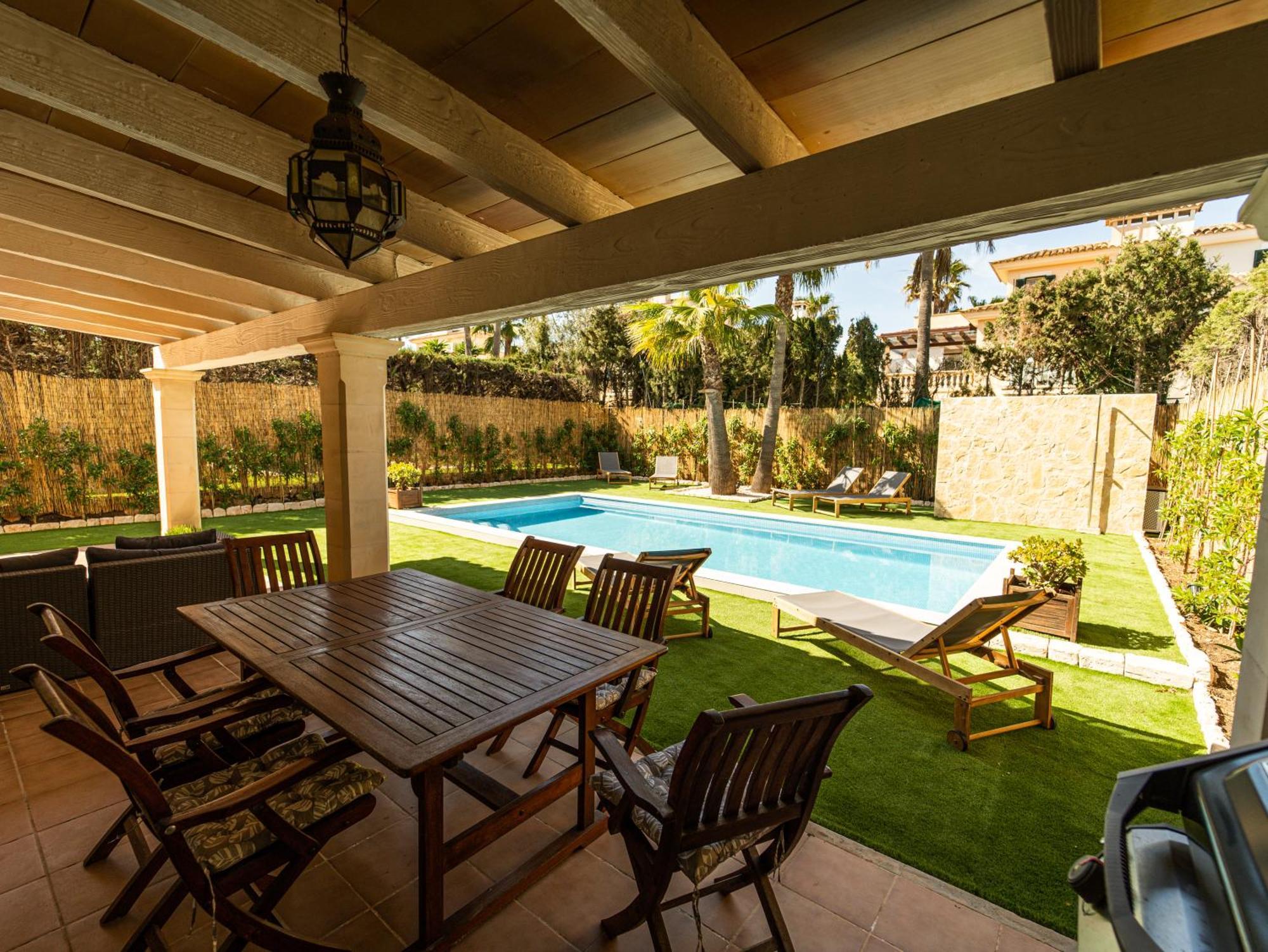 Casa Pinsa - Grosszuegiges Mediterran-stilvolles Mit Eigenem Pool In Puig De Ros *