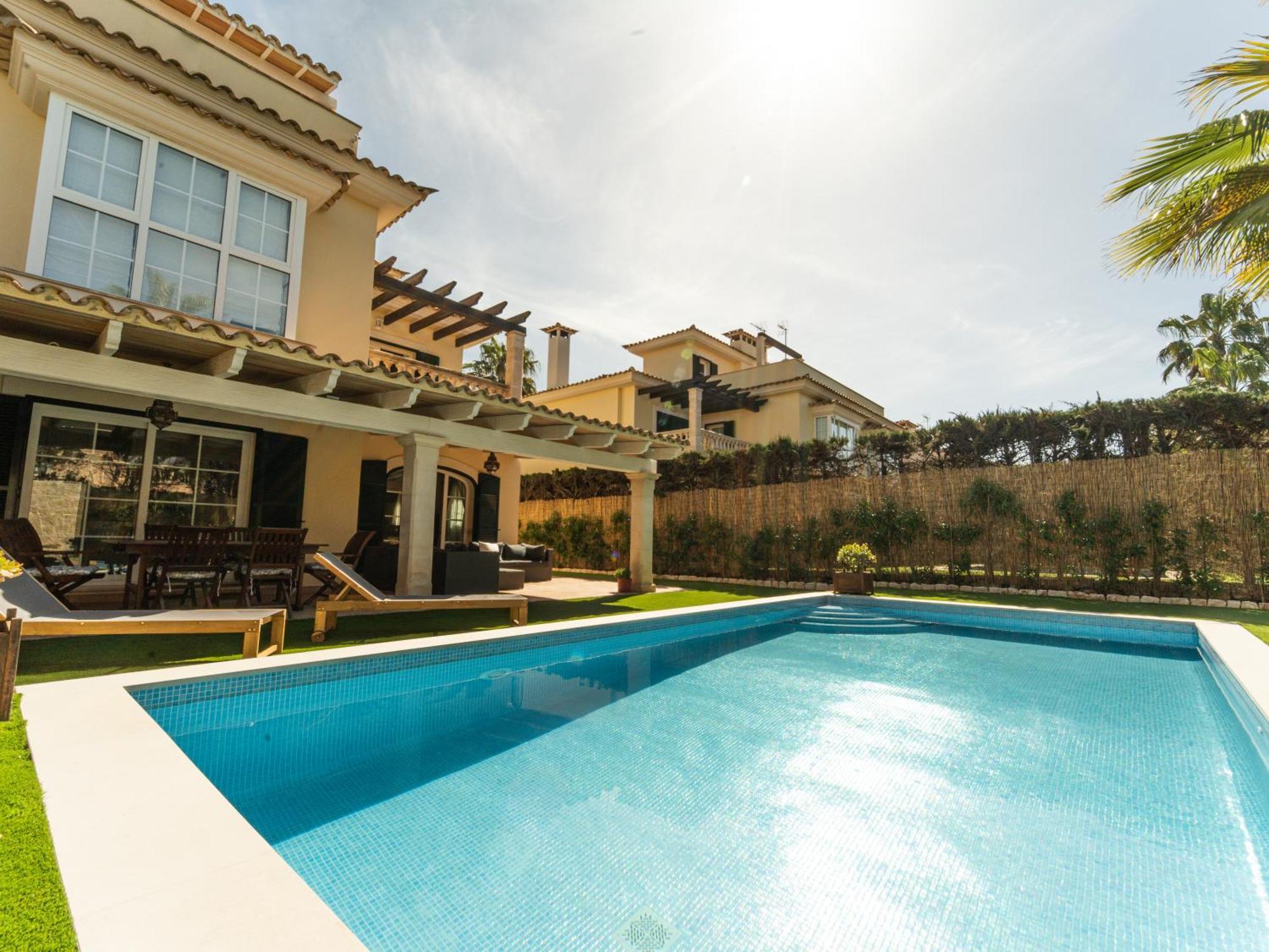 Casa Pinsa - Grosszuegiges Mediterran-stilvolles Mit Eigenem Pool In Puig De Ros Сasa de vacaciones *