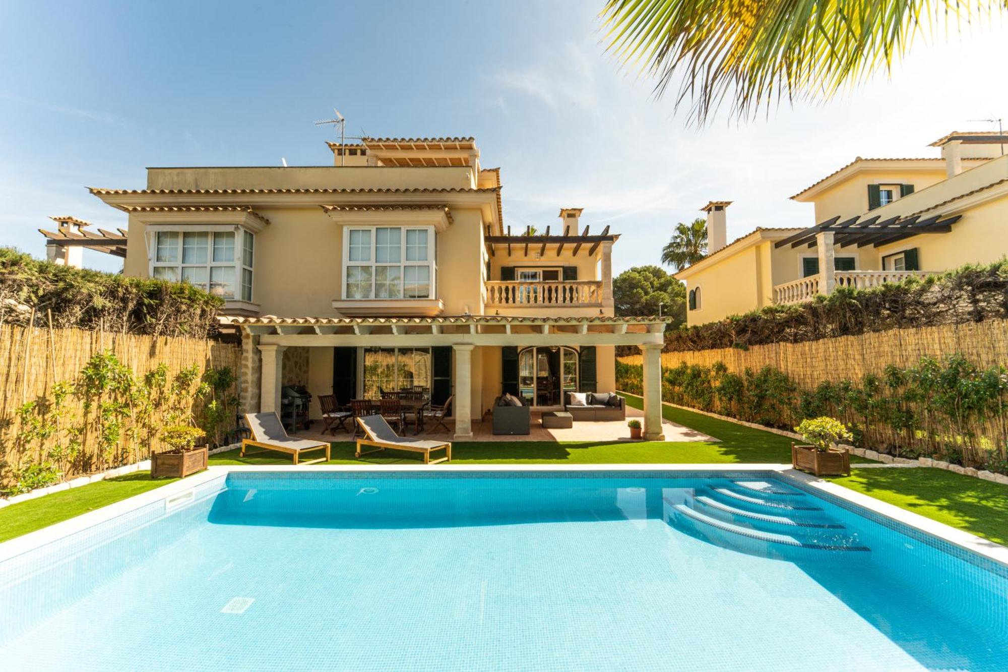 Casa Pinsa - Grosszuegiges Mediterran-stilvolles Mit Eigenem Pool In Puig De Ros * Llucmajor (Mallorca)