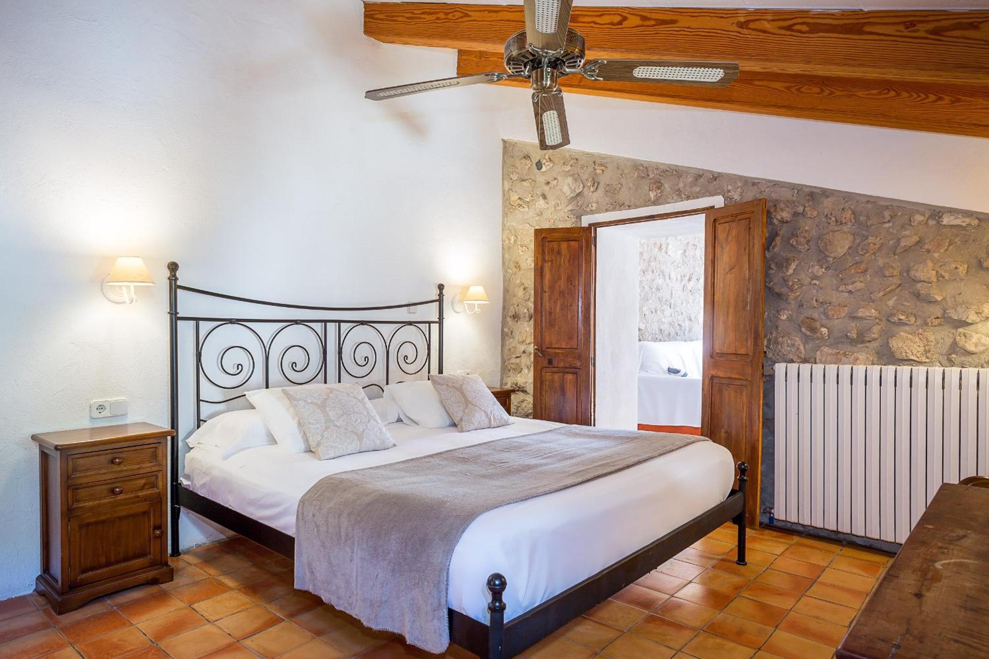 Hotel Es Castell Binibona