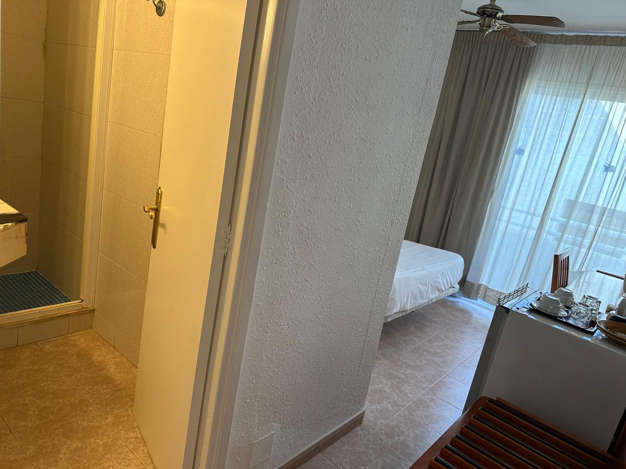 Guest house De La Caravel-la *