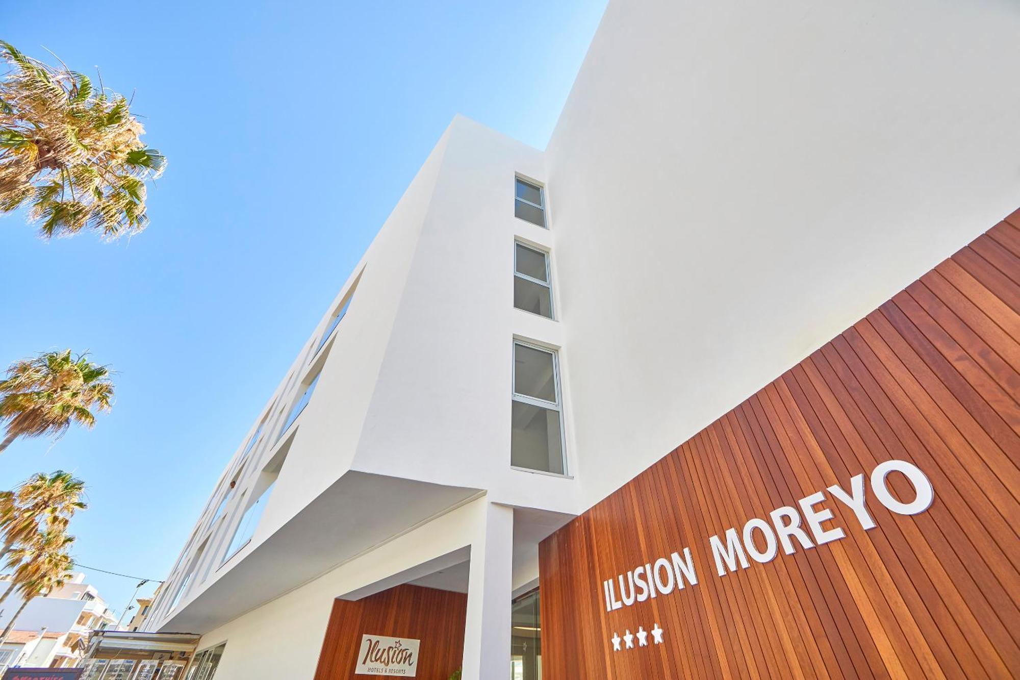 Ilusion Moreyo - Adults Only 4*