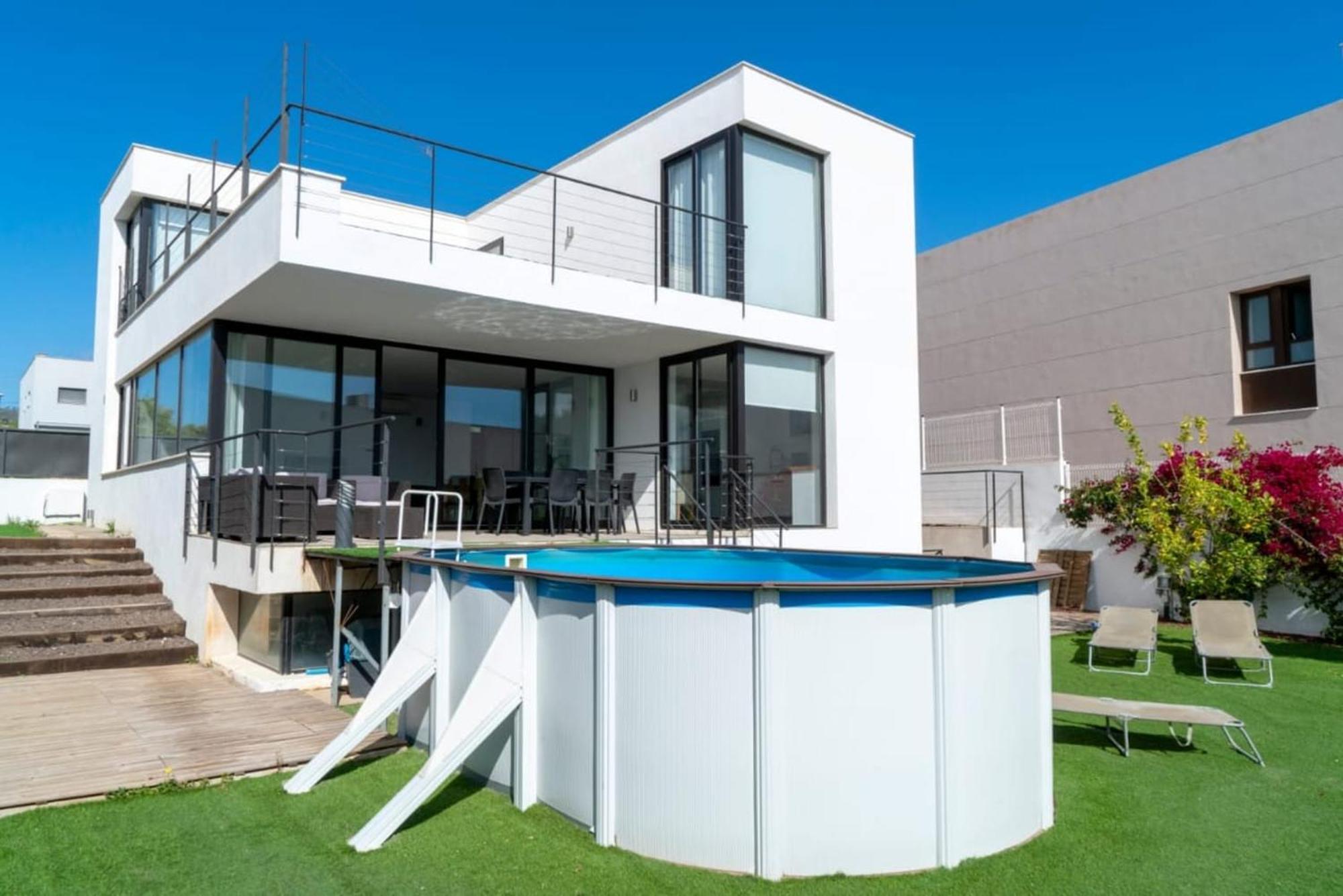 Apartamento Moderna Con Piscina En *