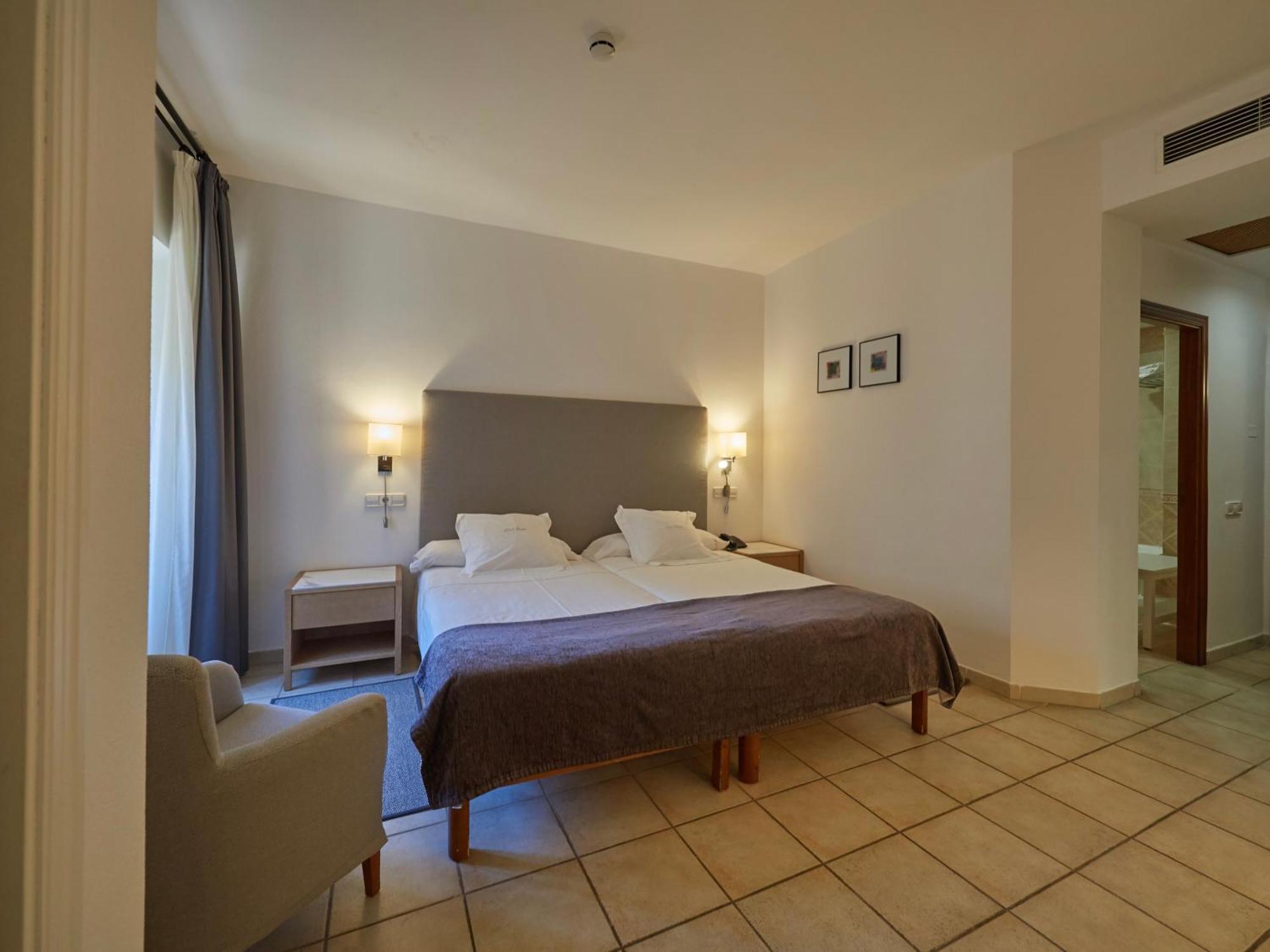 Ca'l Bisbe 4* Sóller