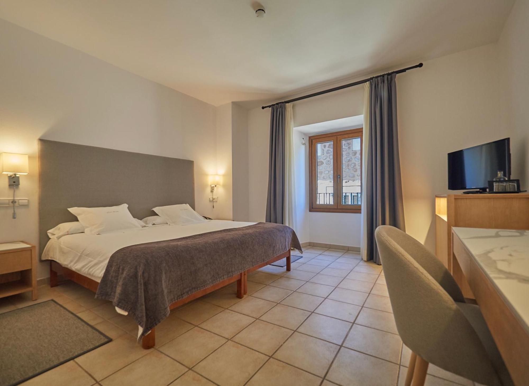 Hotel Ca'l Bisbe Sóller