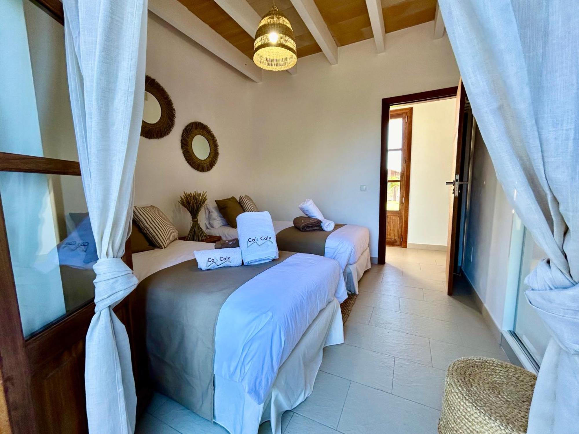 Villa Cas Coix Jacuzzi Gym & Pool Biniali (Majorca)