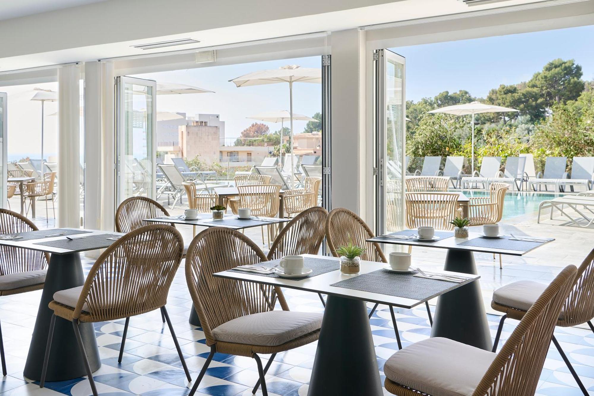 Exe Portals Nous (adults Only) Hotel