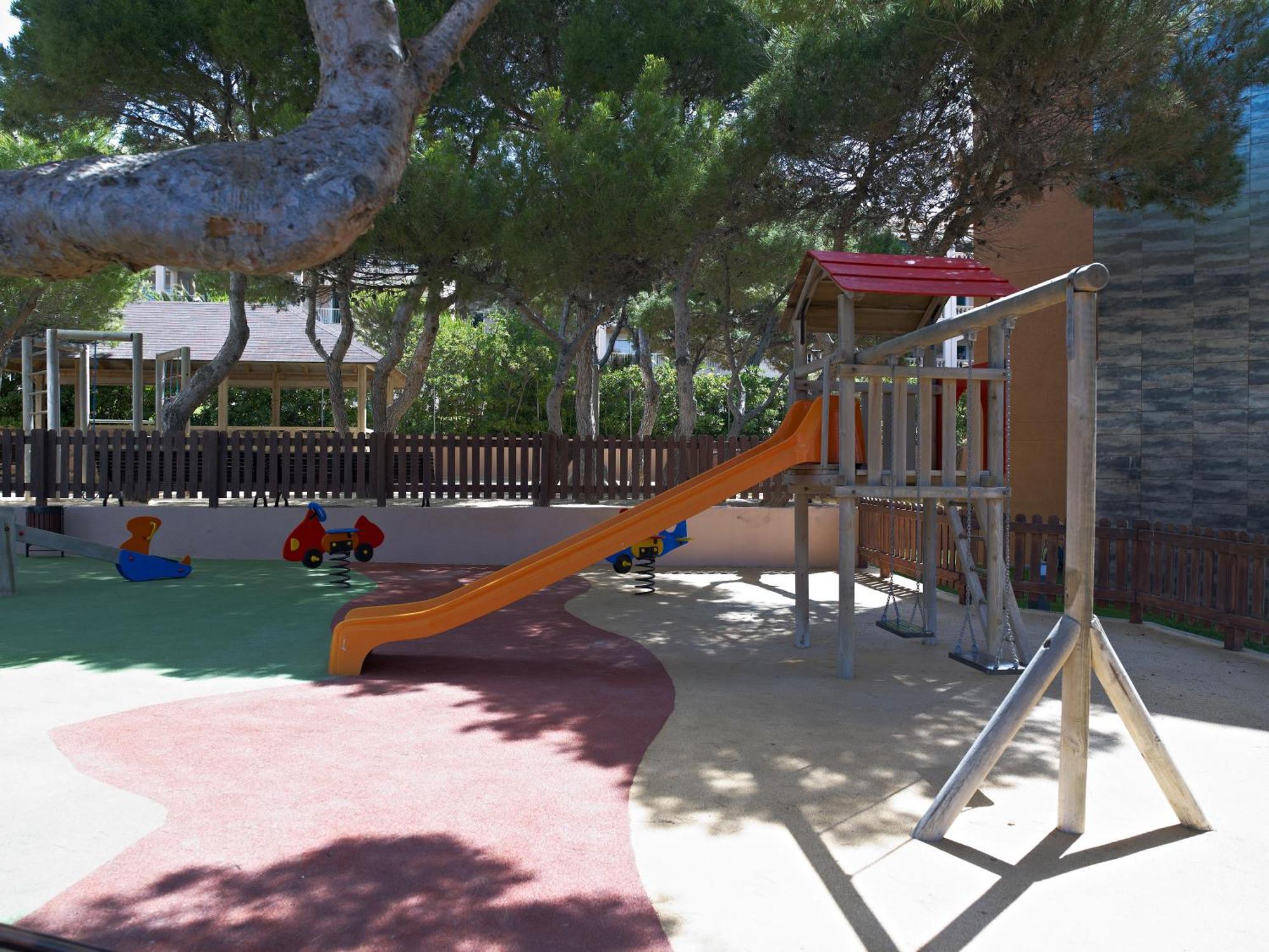 Protur Turo Pins 4* Sup 4*
