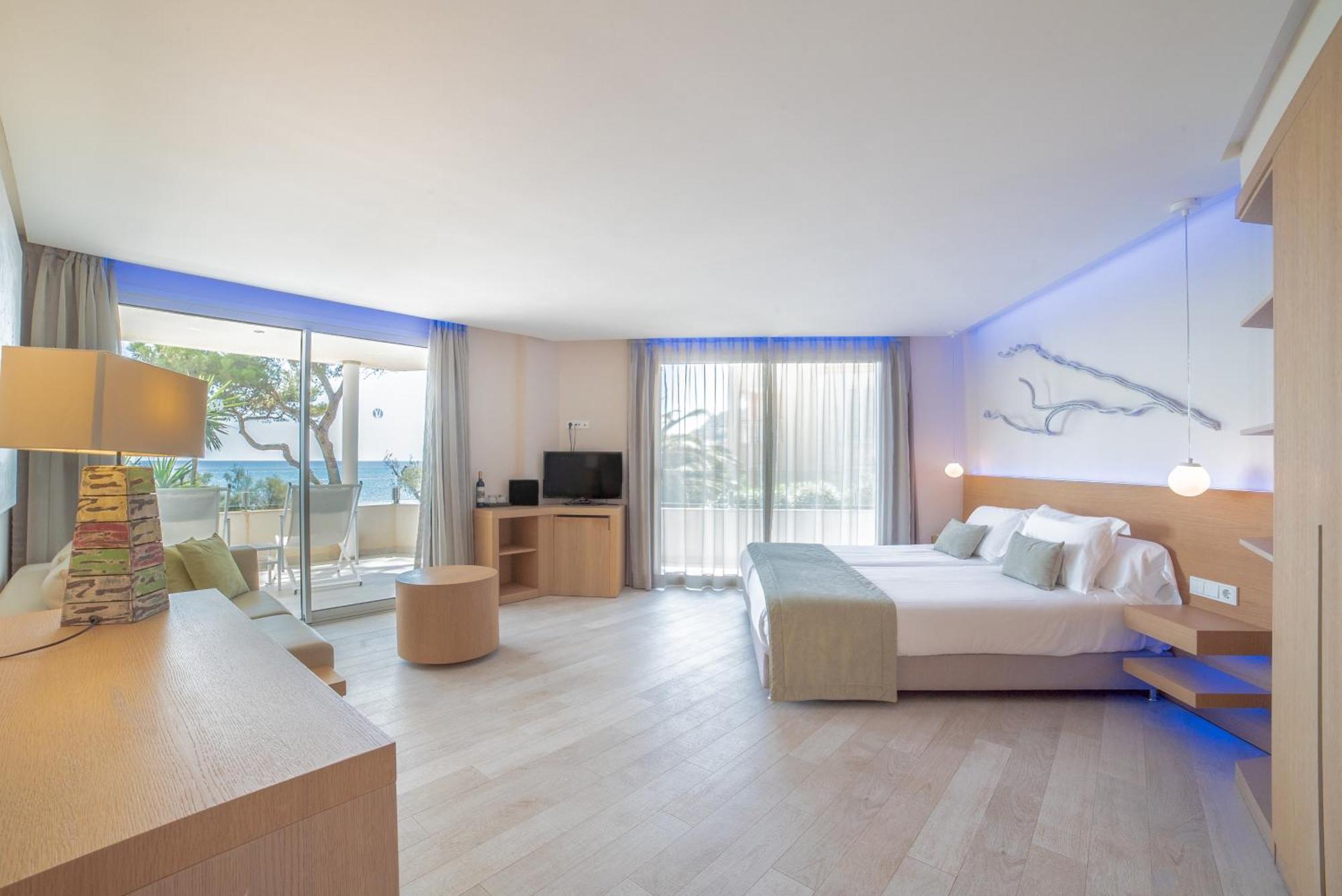 Melbeach & - Adults Only 4*