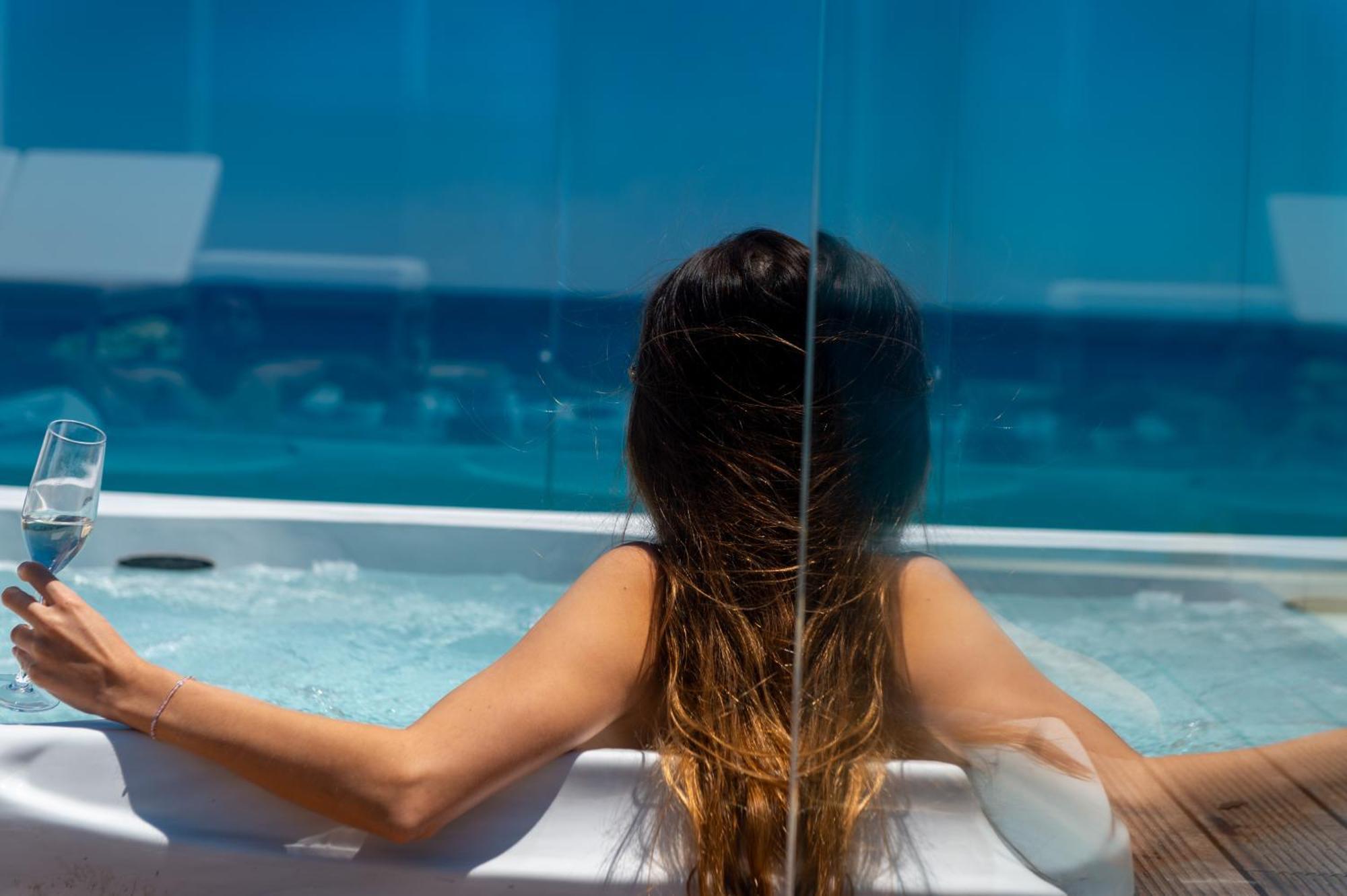 Melbeach & - Adults Only Hotel 4*