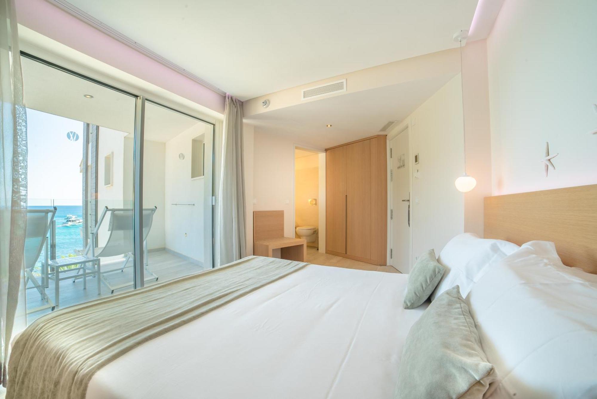 Melbeach & - Adults Only Hotel 4*