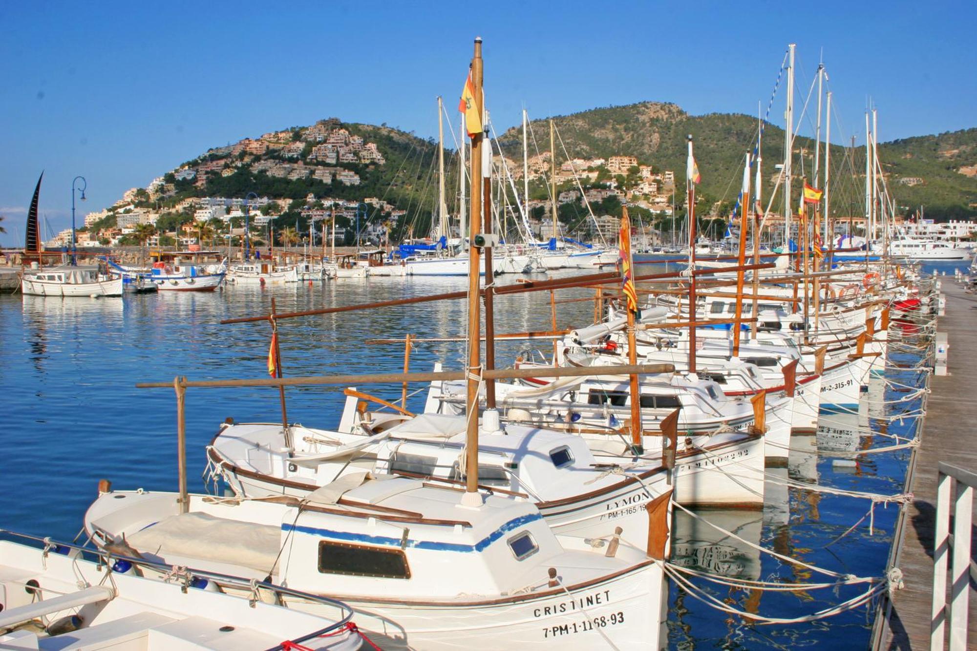 Hotel Mon Port & 4*
