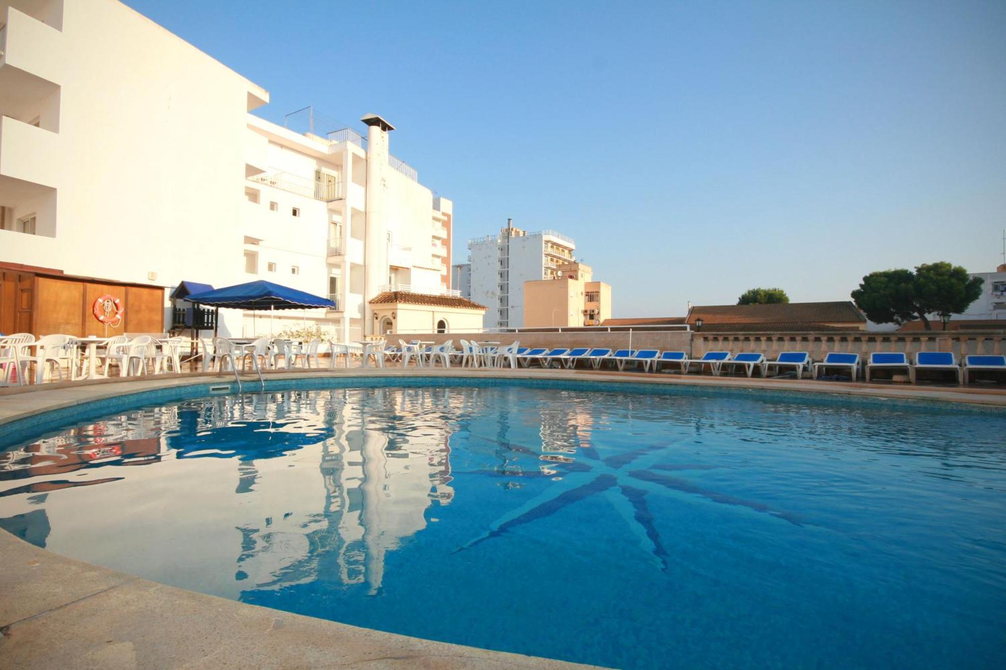 Hotel Kilimanjaro 3*