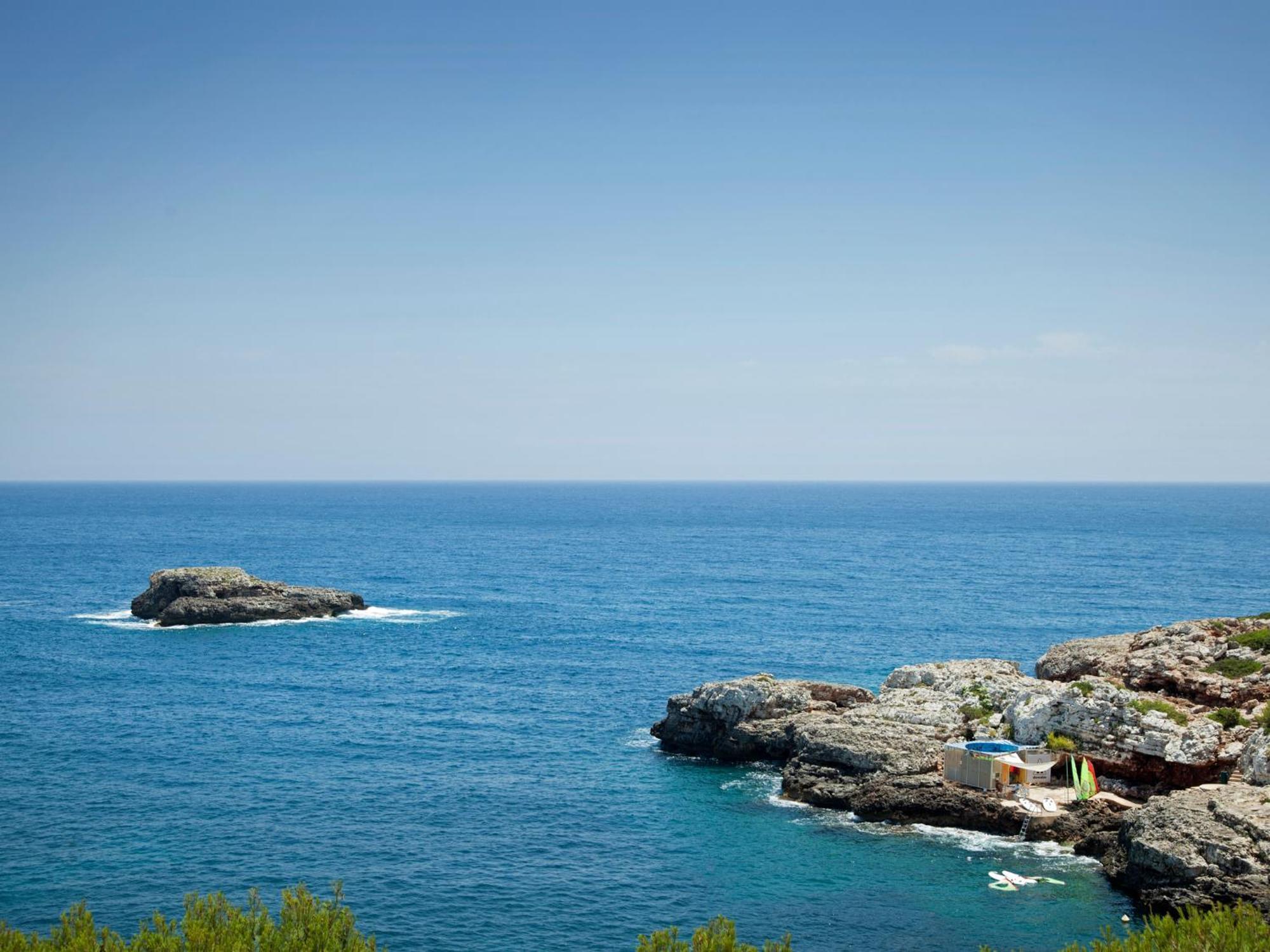 Apartahotel Inturotel Cala Azul 3*
