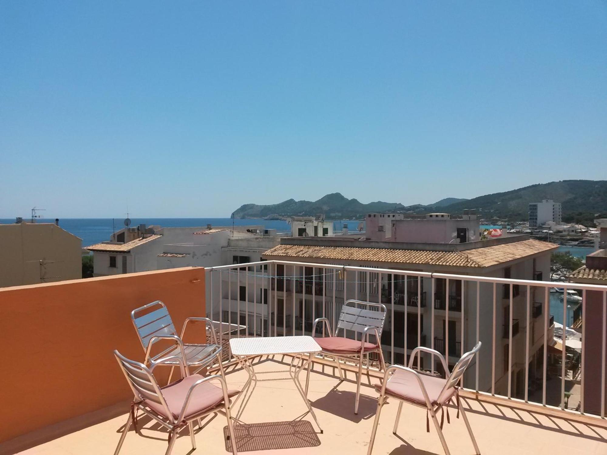 Guest house Cas Bombu 2*