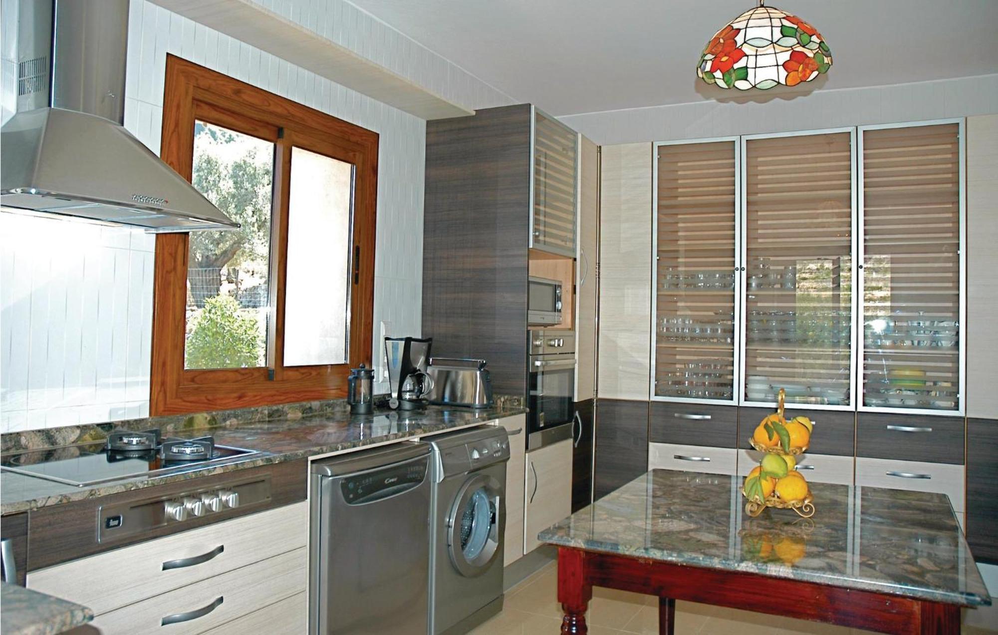6 Bedroom Amazing In Estellencs Estellencs (Estellenchs)