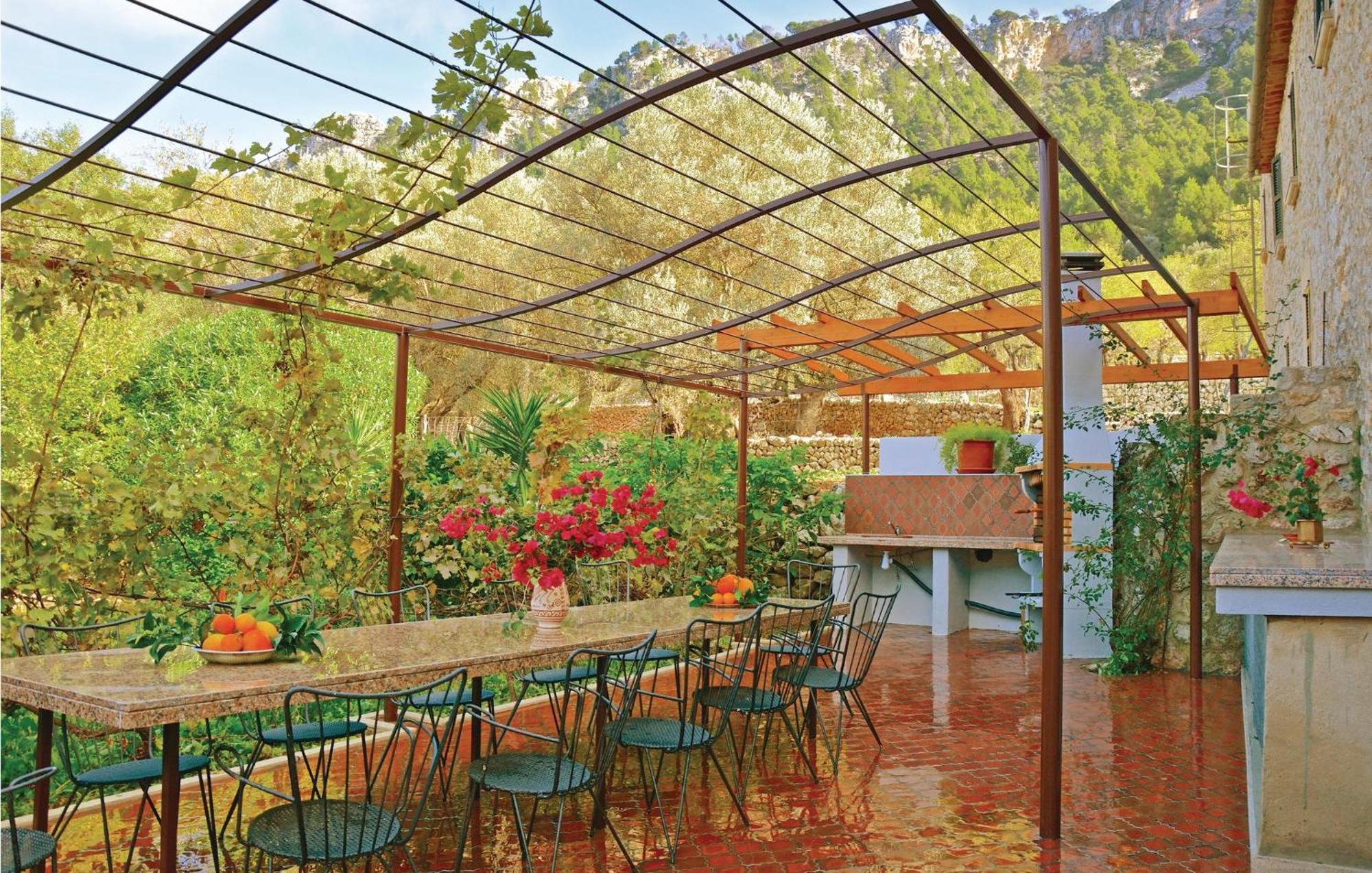 Сasa de vacaciones 6 Bedroom Amazing In Estellencs