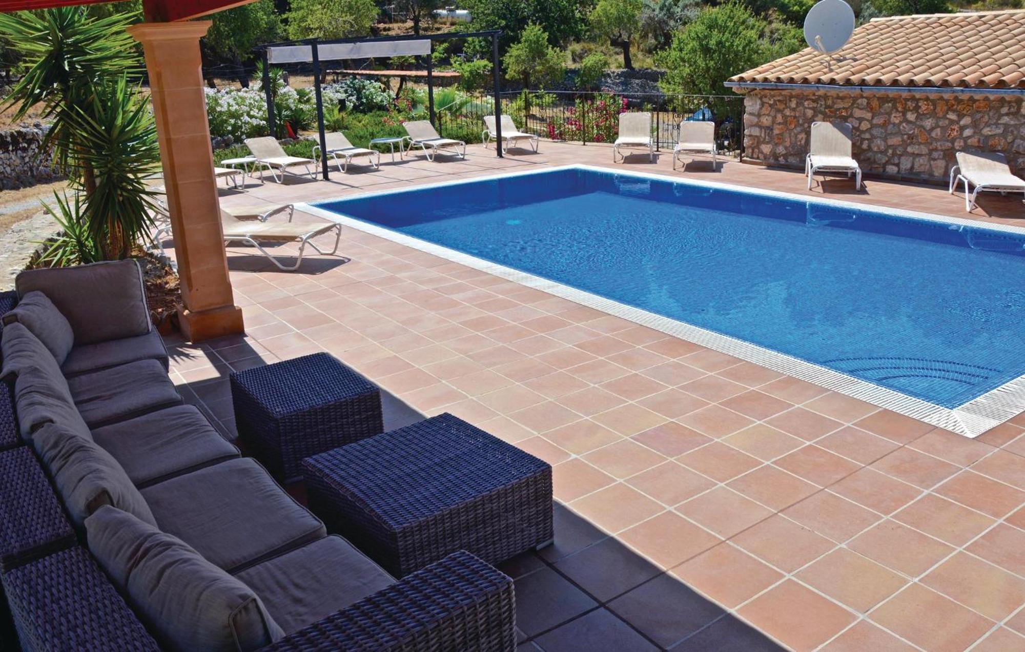 Сasa de vacaciones 6 Bedroom Amazing In Estellencs Estellencs (Estellenchs)