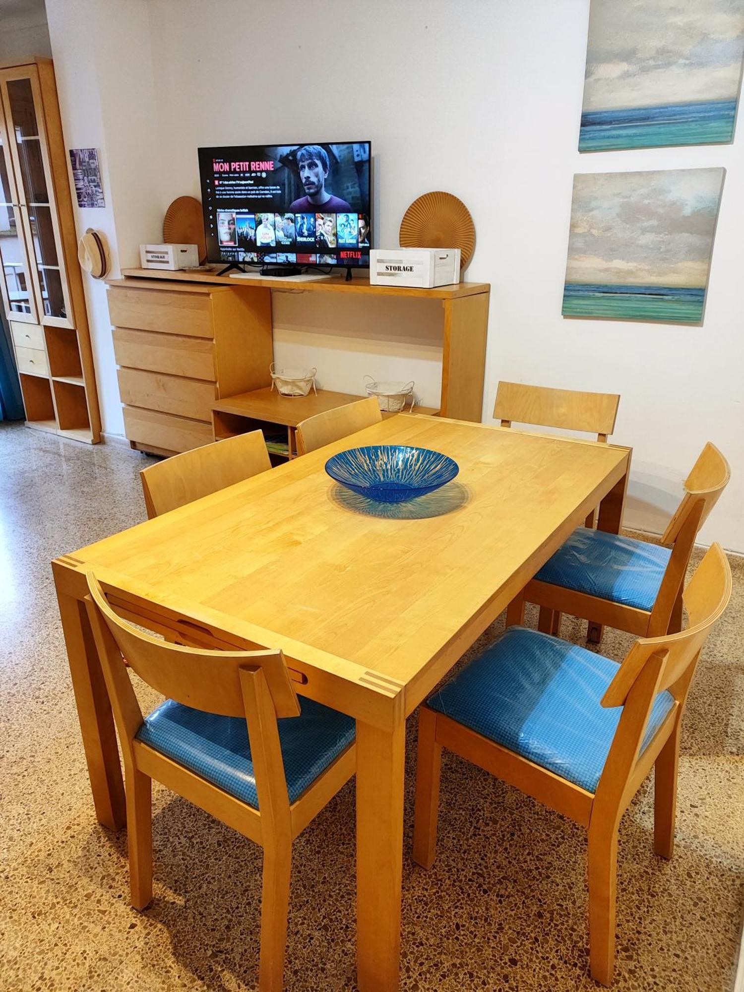 Apartamento Tranquilo Con Vistas Al Mar.