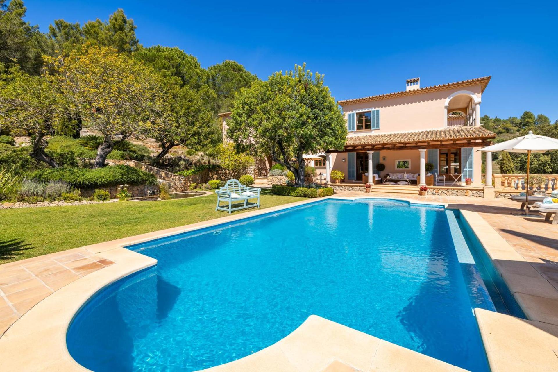 Villa Residencia Baranda Alaro