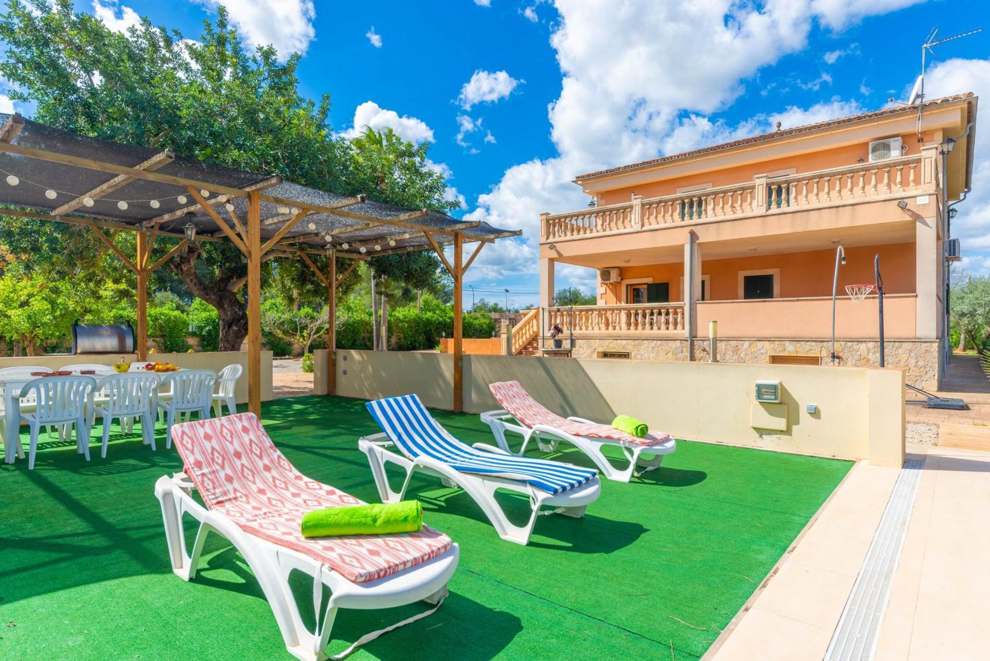 Es Garroveret Villa *