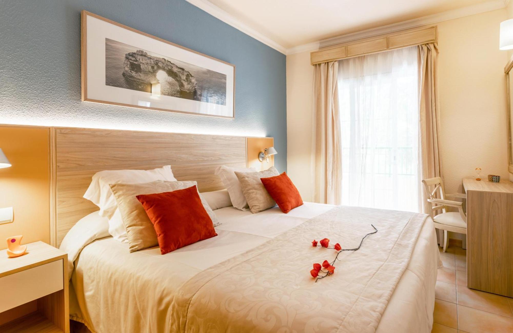 Viva Cala Mesquida & Resort 4*