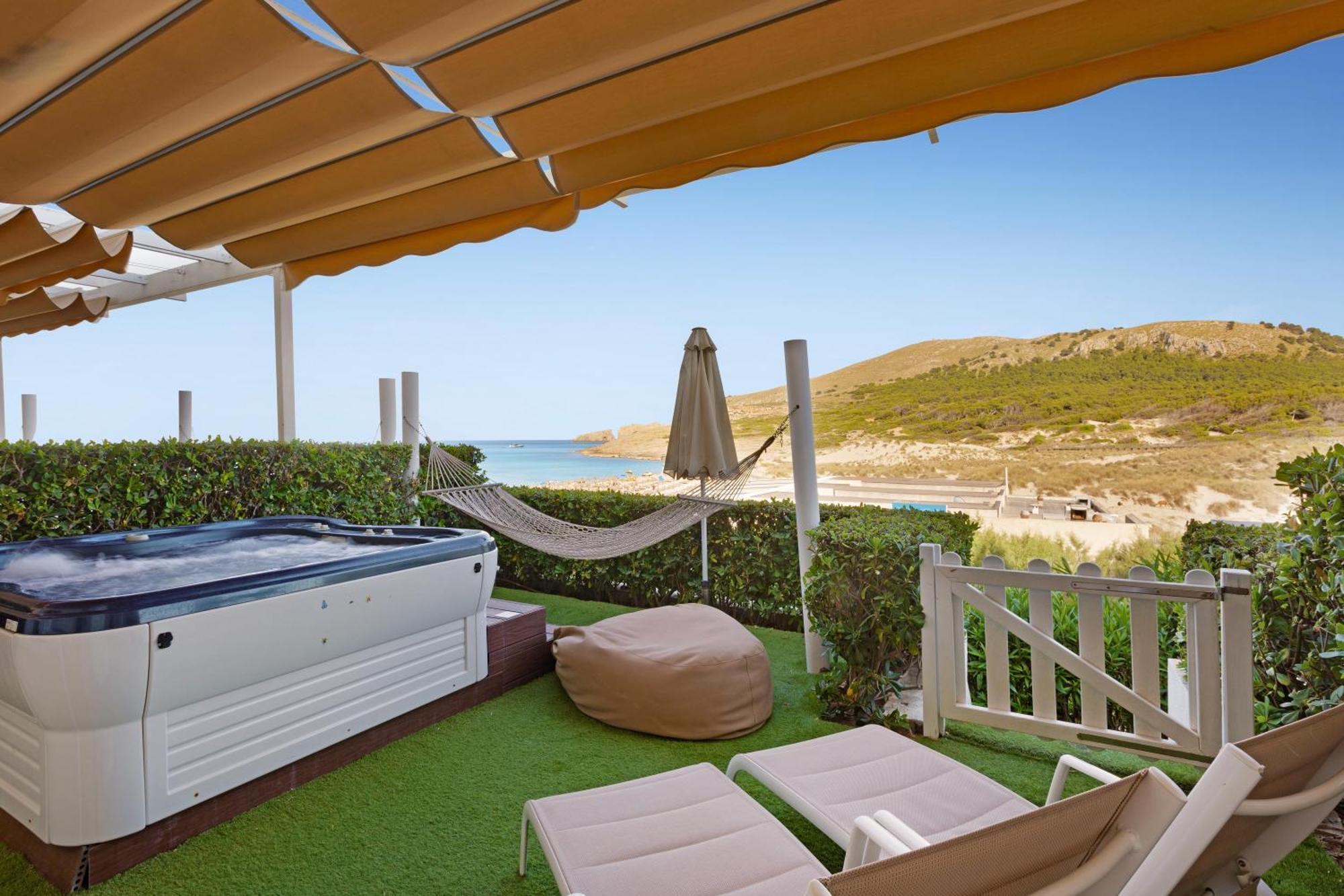 Resort Viva Cala Mesquida & 4*