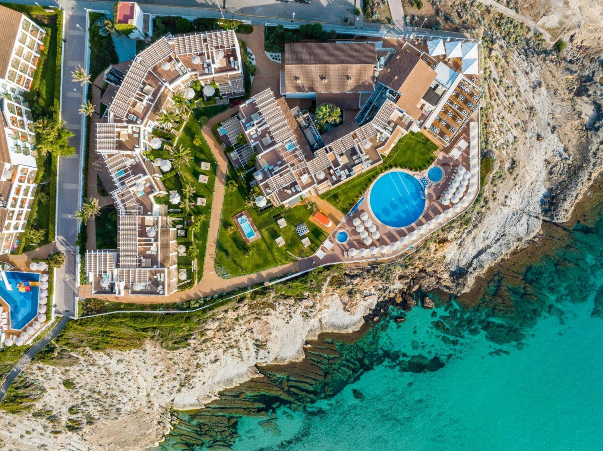 Viva Cala Mesquida & Resort 4*