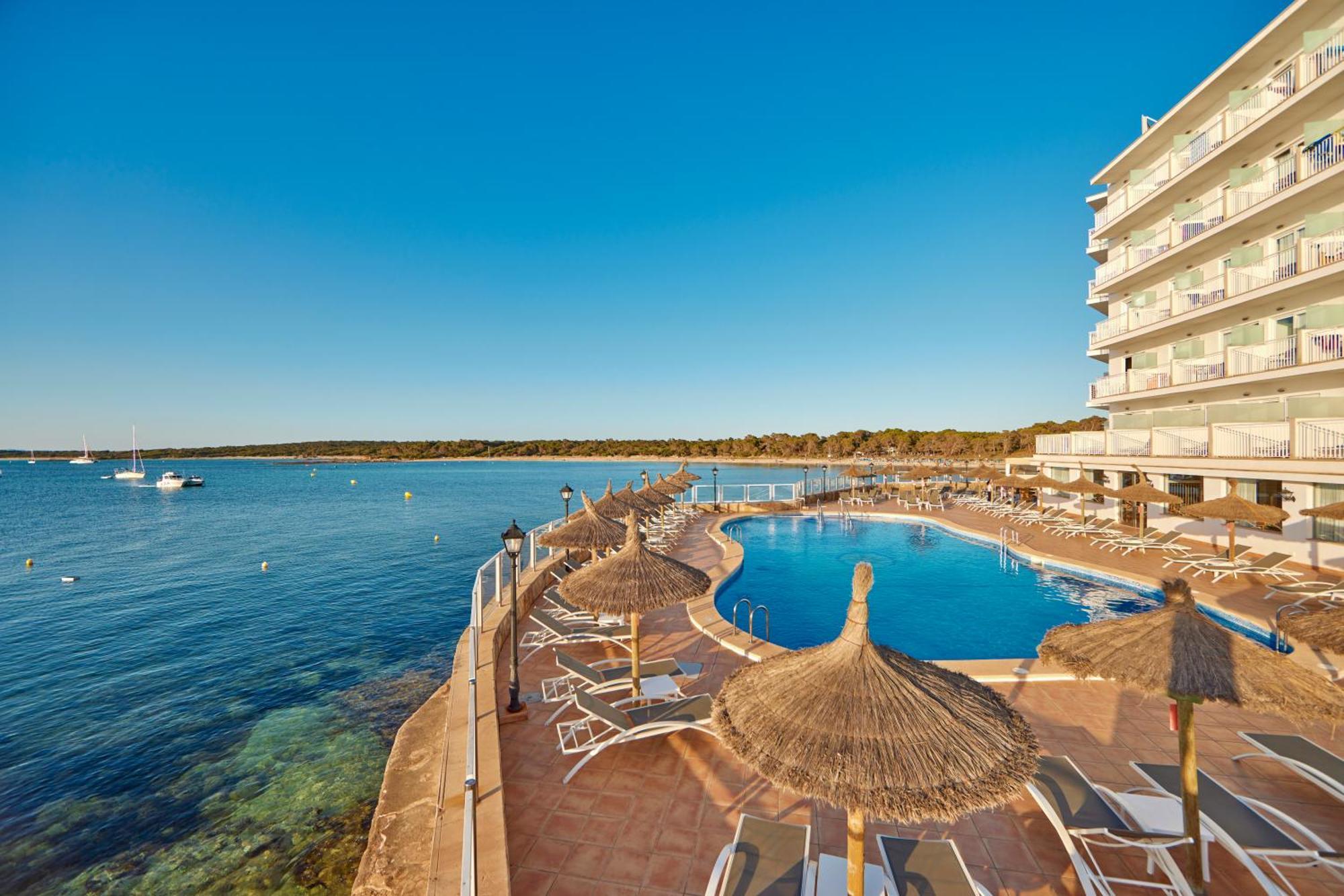 Universal Marques Hotel