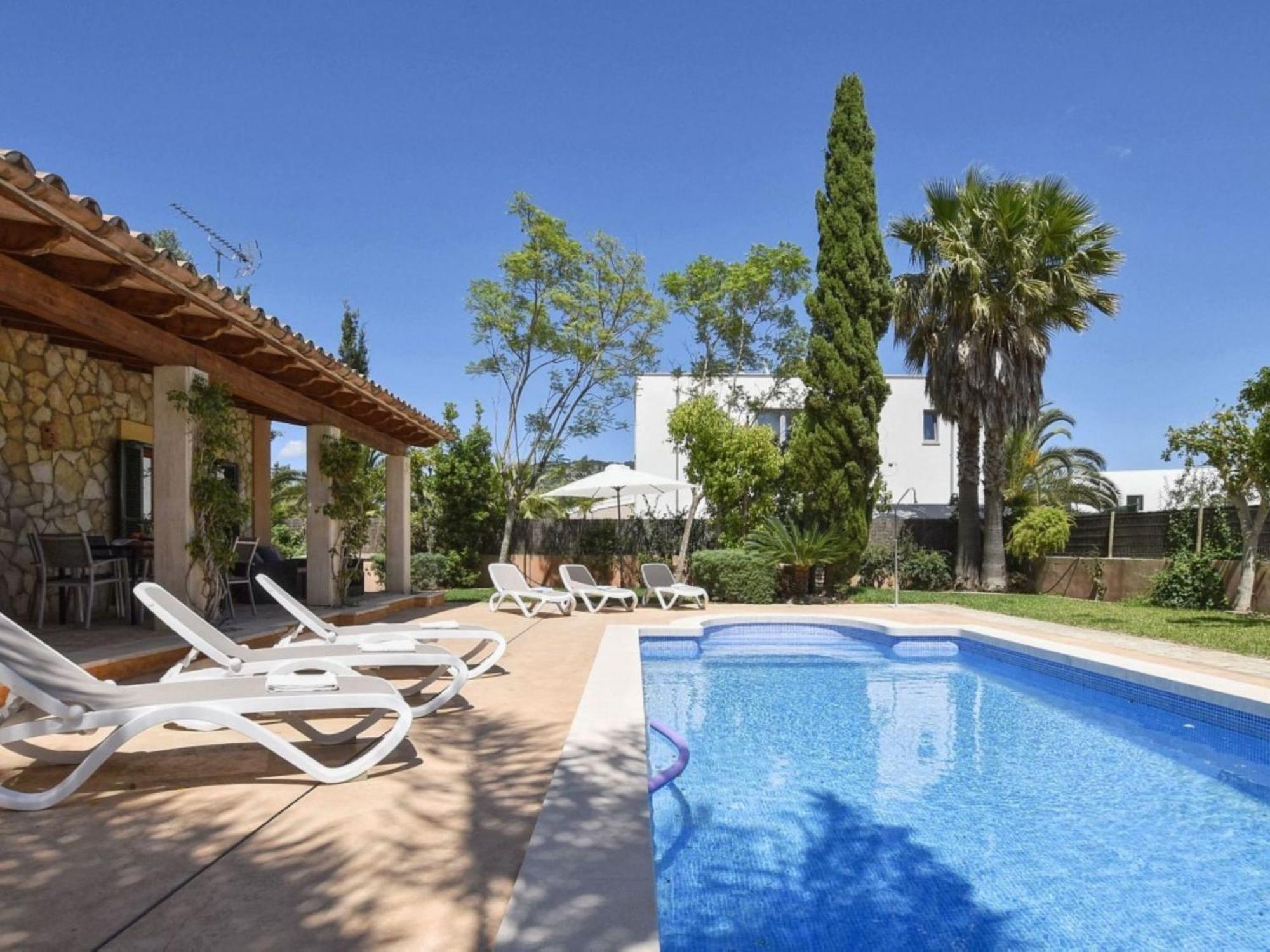 Correfoc By Interhome Sa Pobla