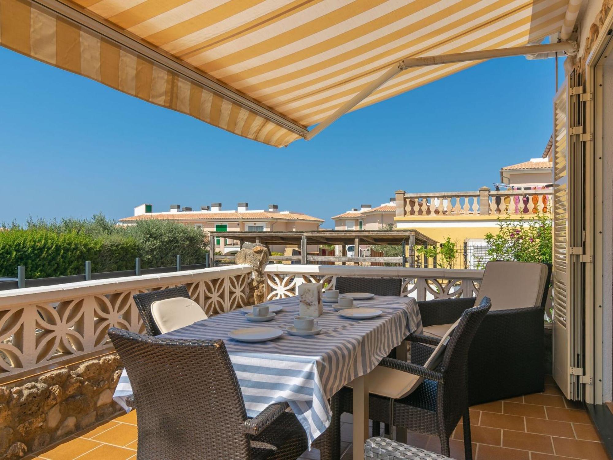 Clavell - With Private Pool Free Wifi Villa