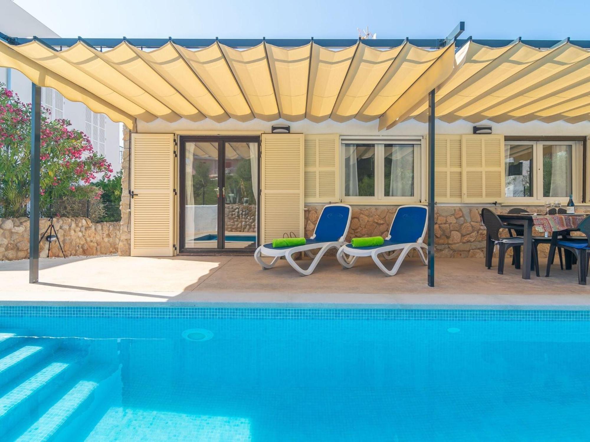 Clavell - With Private Pool Free Wifi Villa *