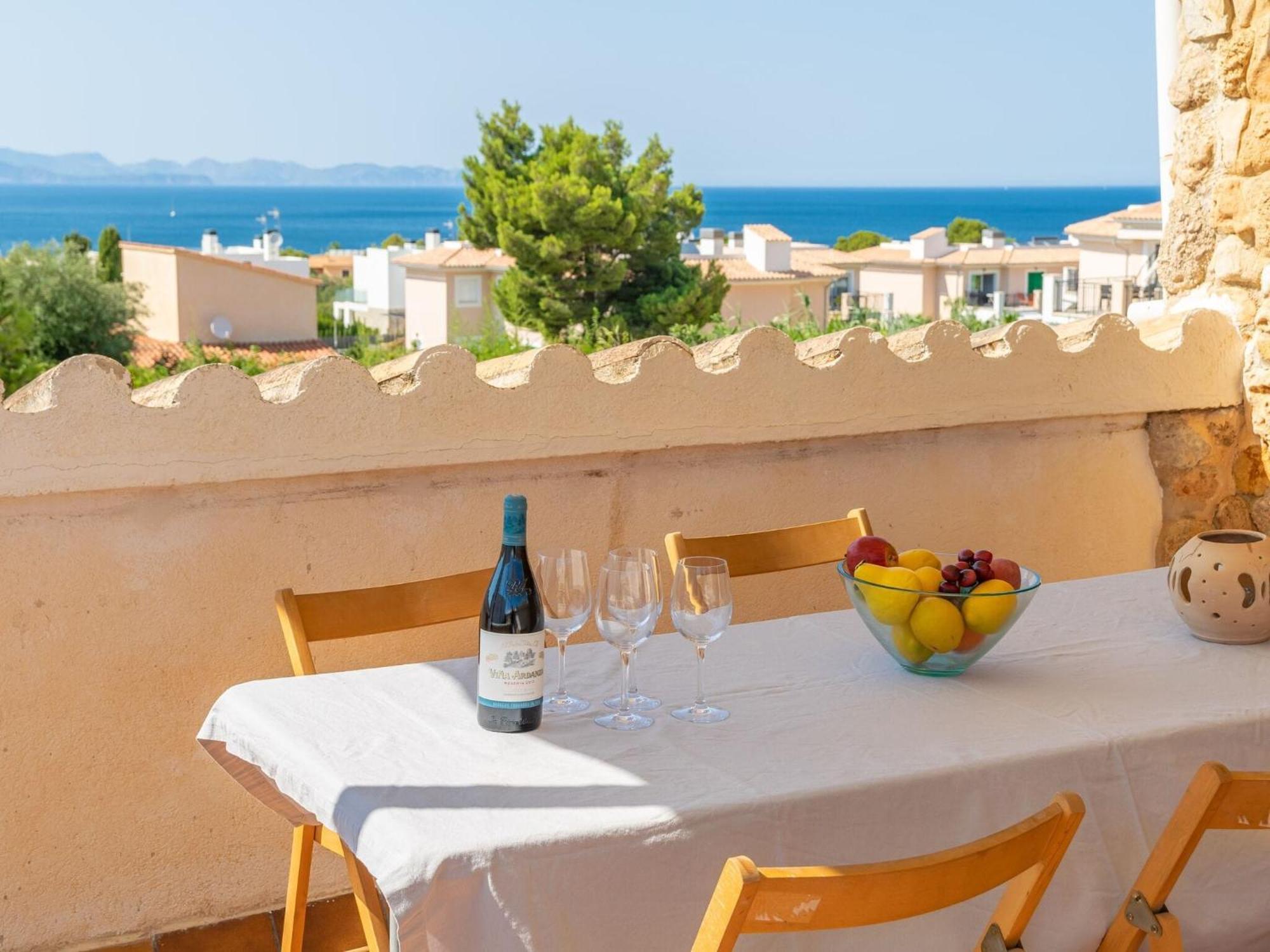 Clavell - With Private Pool Free Wifi *