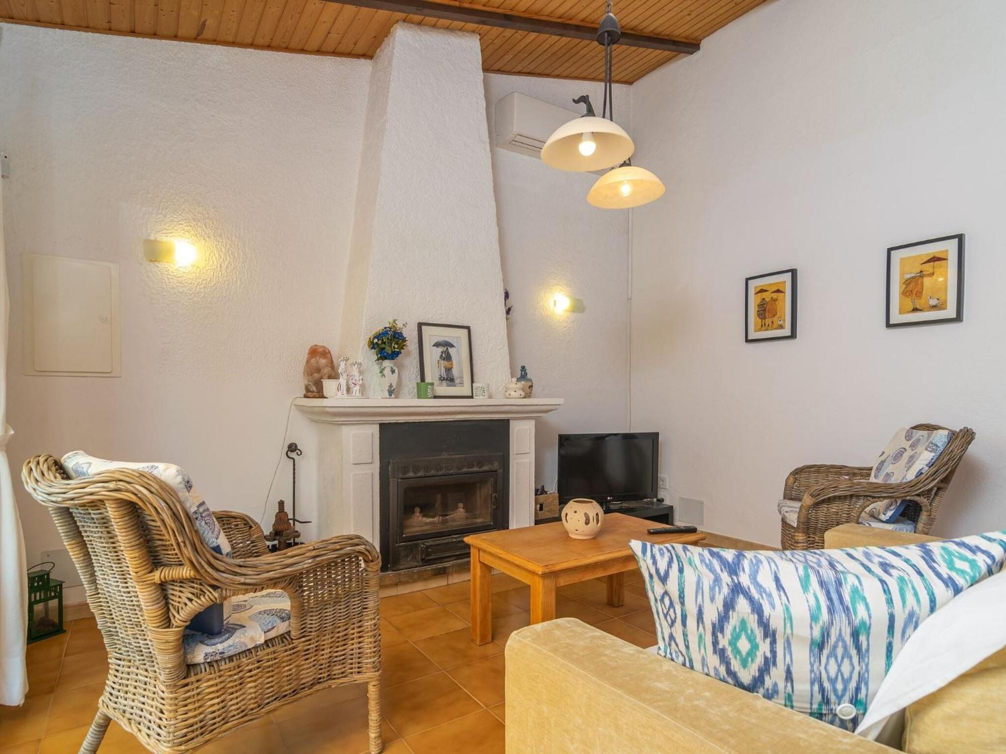 Villa Clavell - With Private Pool Free Wifi *
