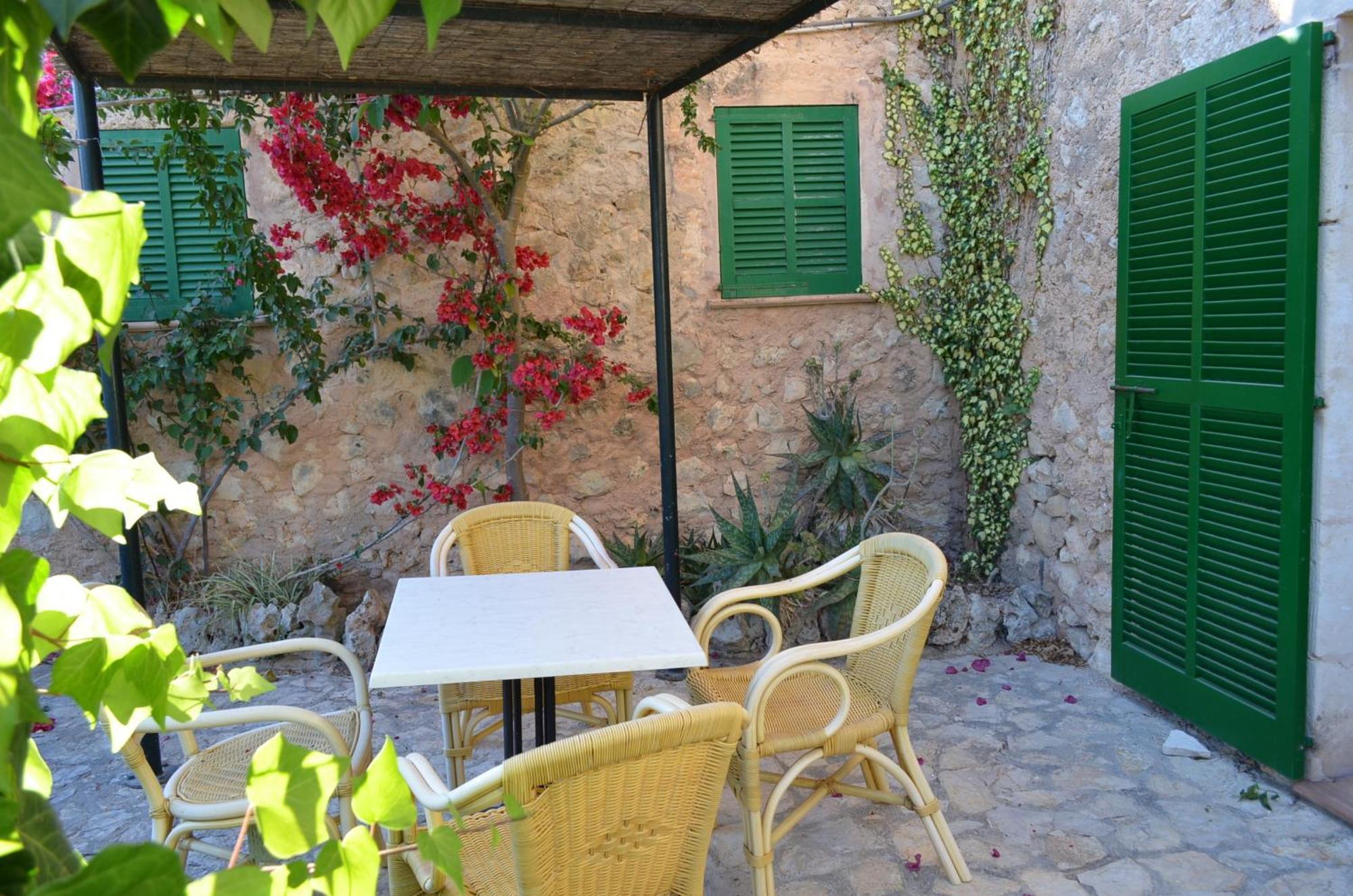 Sa Casa Rotja Sineu (Mallorca)