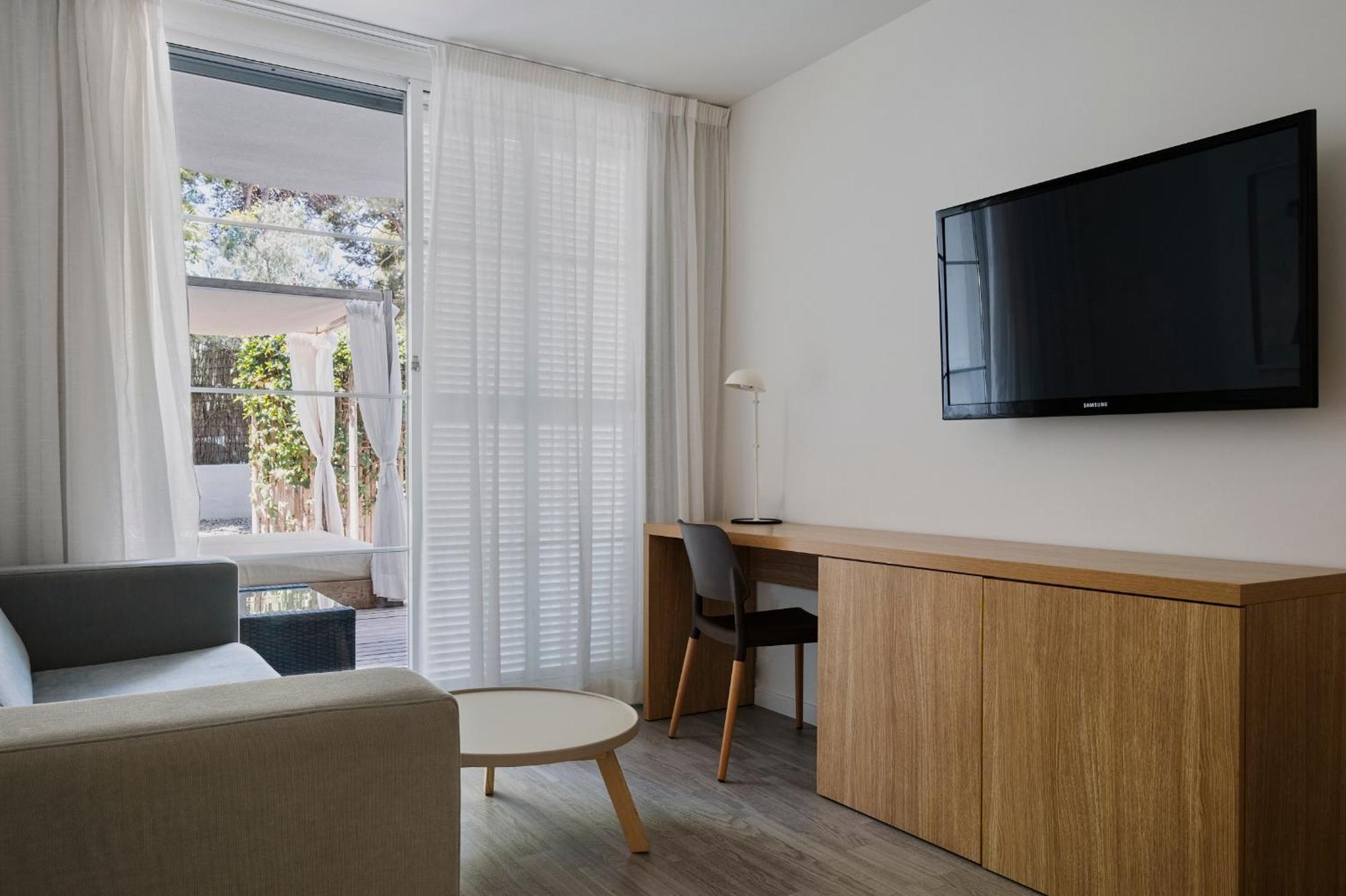 Aparthotel Prinsotel La Pineda