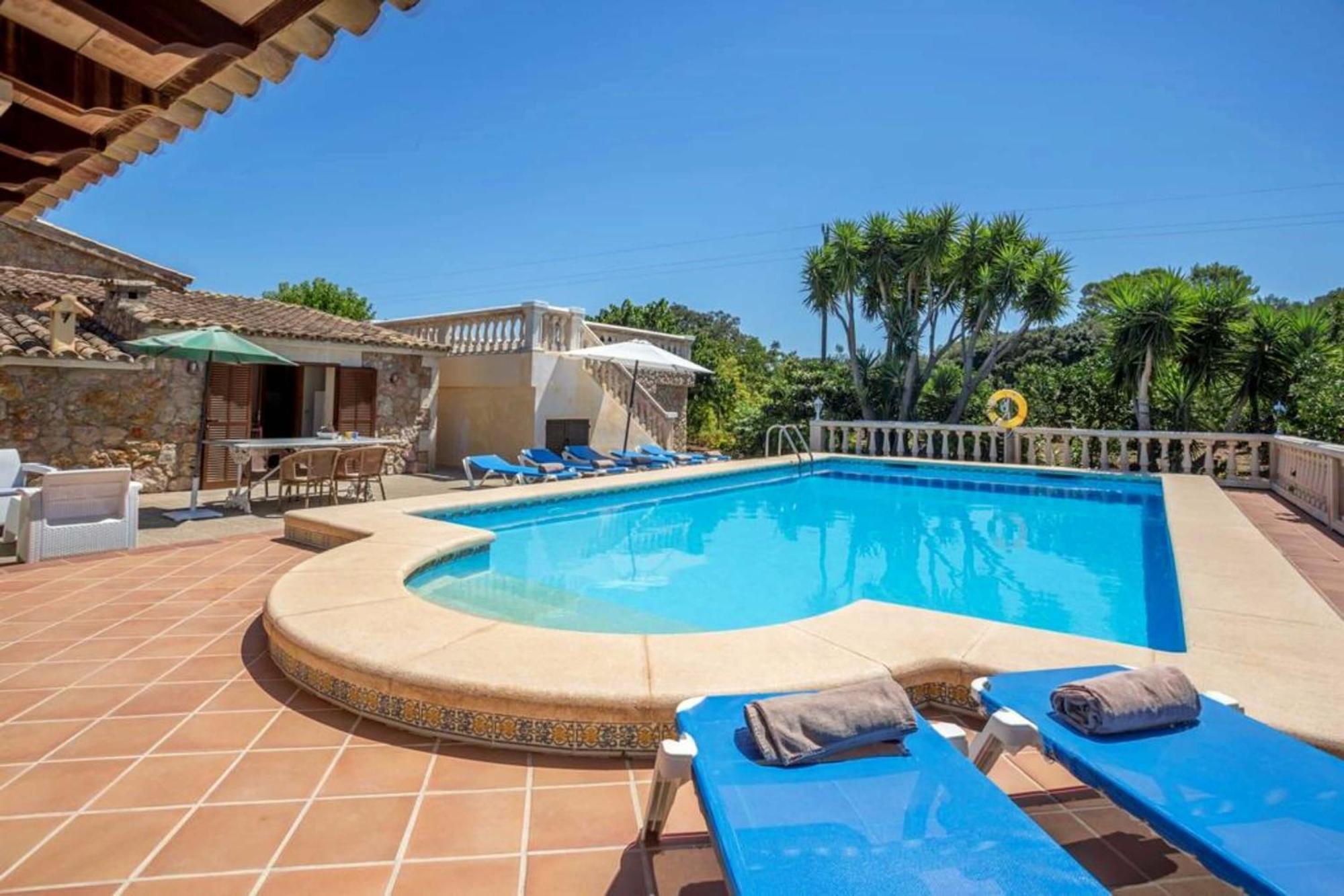 Villa Colonya Jaume-3 Bedrooms, Private Pool Near *